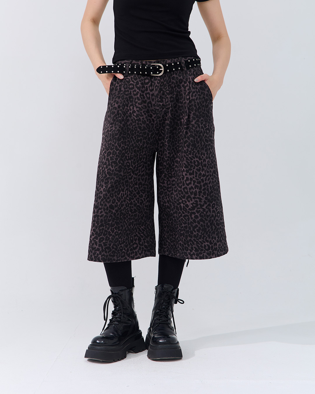 率性豹纹设计斜纹七分裤 S/M/L【04102001】现+预