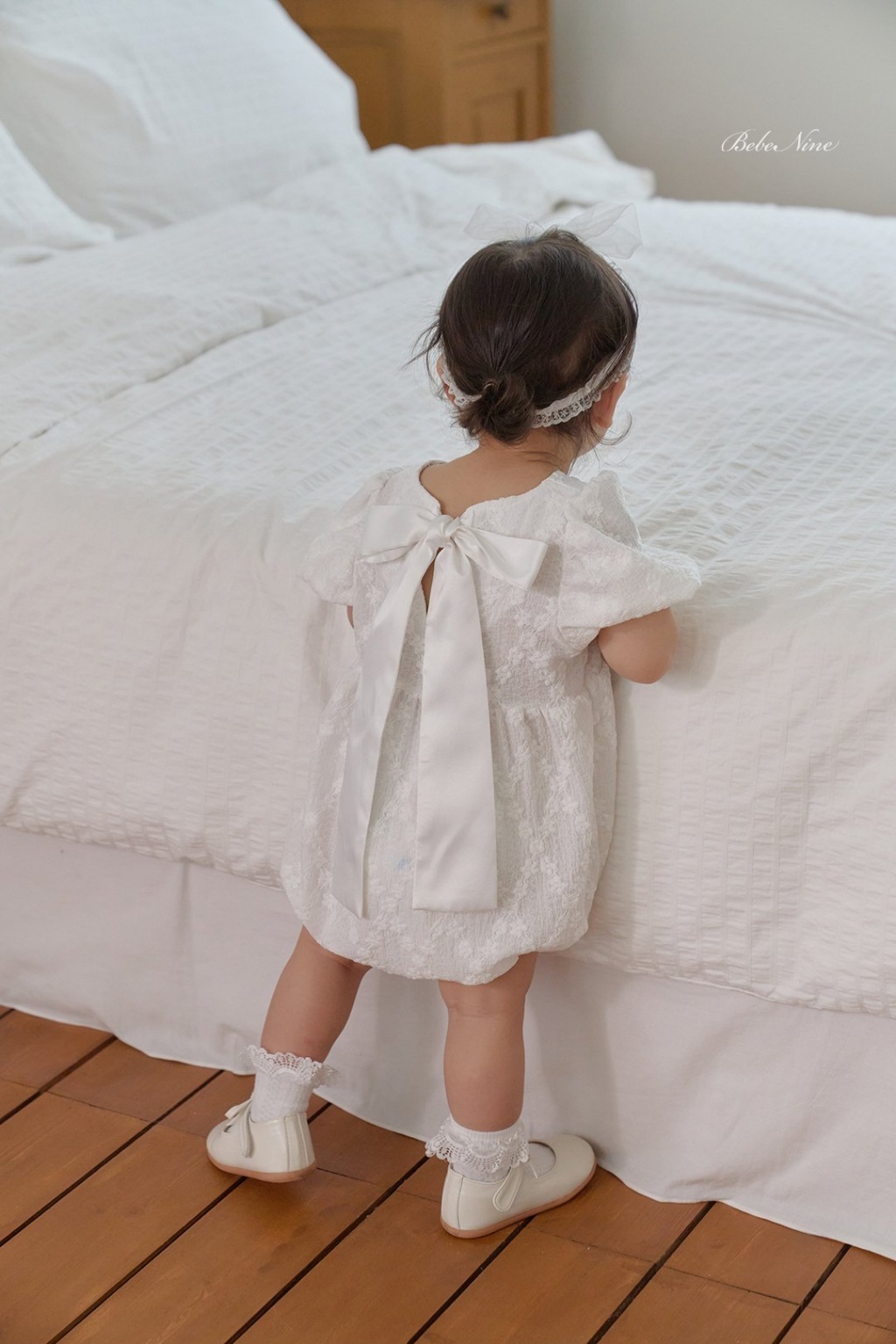 正韓夏bebenine 嫩嬰夢幻背後蝴蝶結包屁衣