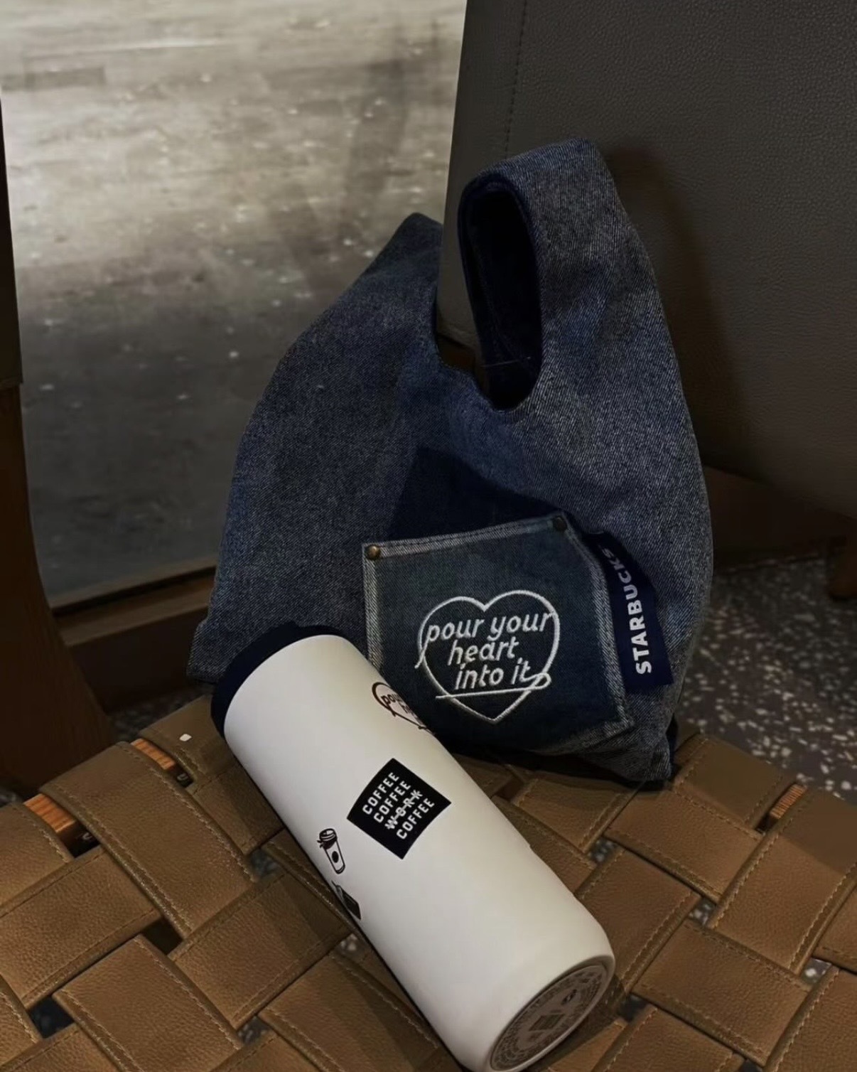 2026春季新款 STARBUCKS 星咖系列 星巴克 不銹鋼隨行杯 530ML 贈丹寧愛心手提包