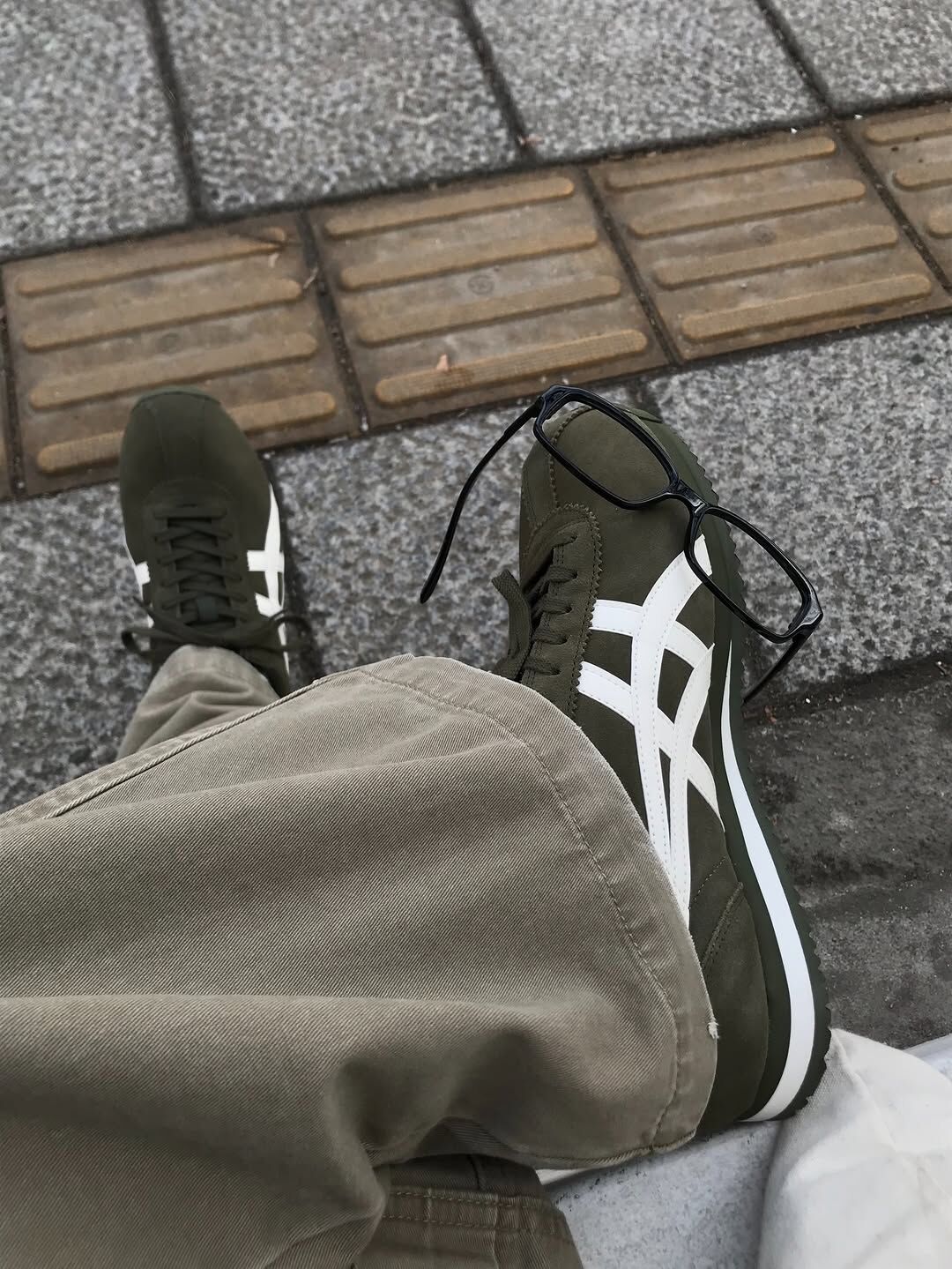 Onitsuka Tiger Corsair 鬼塚虎 阿甘鞋 橄欖綠 軍綠 奶油白 男女鞋 1183C555-300 / 調貨