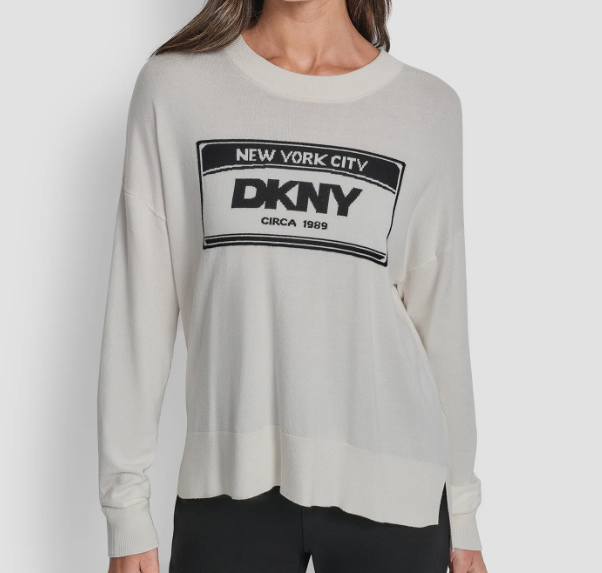[S] DKNY IVORY/BLACK LONG SLEEVE LICENSE PLATE LOGO SWEATER, P5MSBY35-IVK (SD1803)