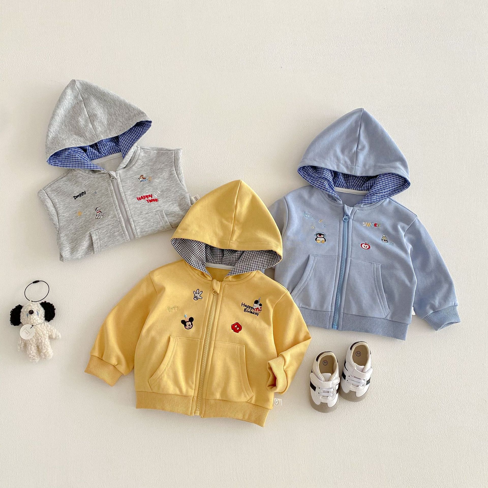 卡通刺繡連帽外套(73-120)