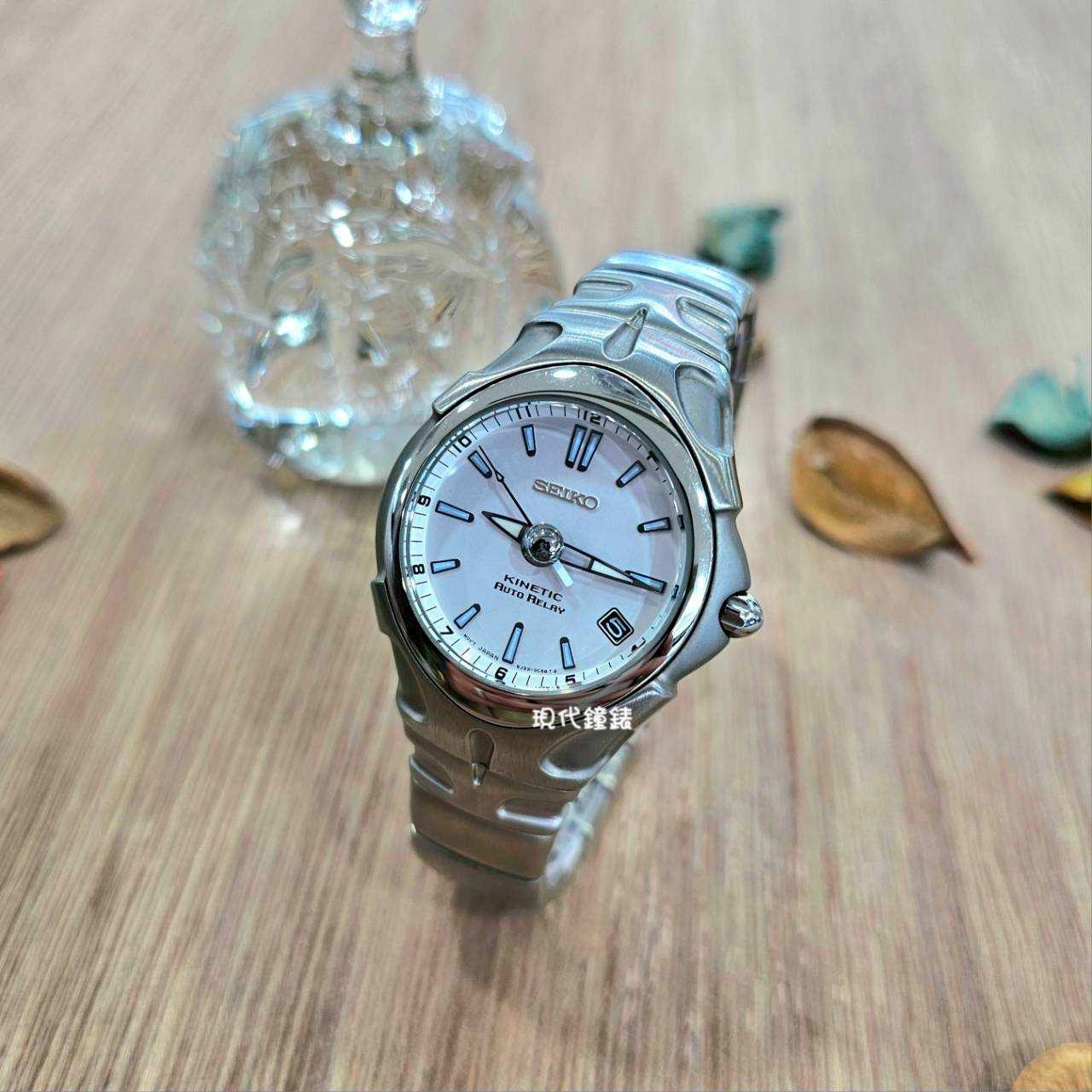 【SEIKO 精工】曲面鏡人動電能腕錶 SMP129P 39mm 現代鐘錶