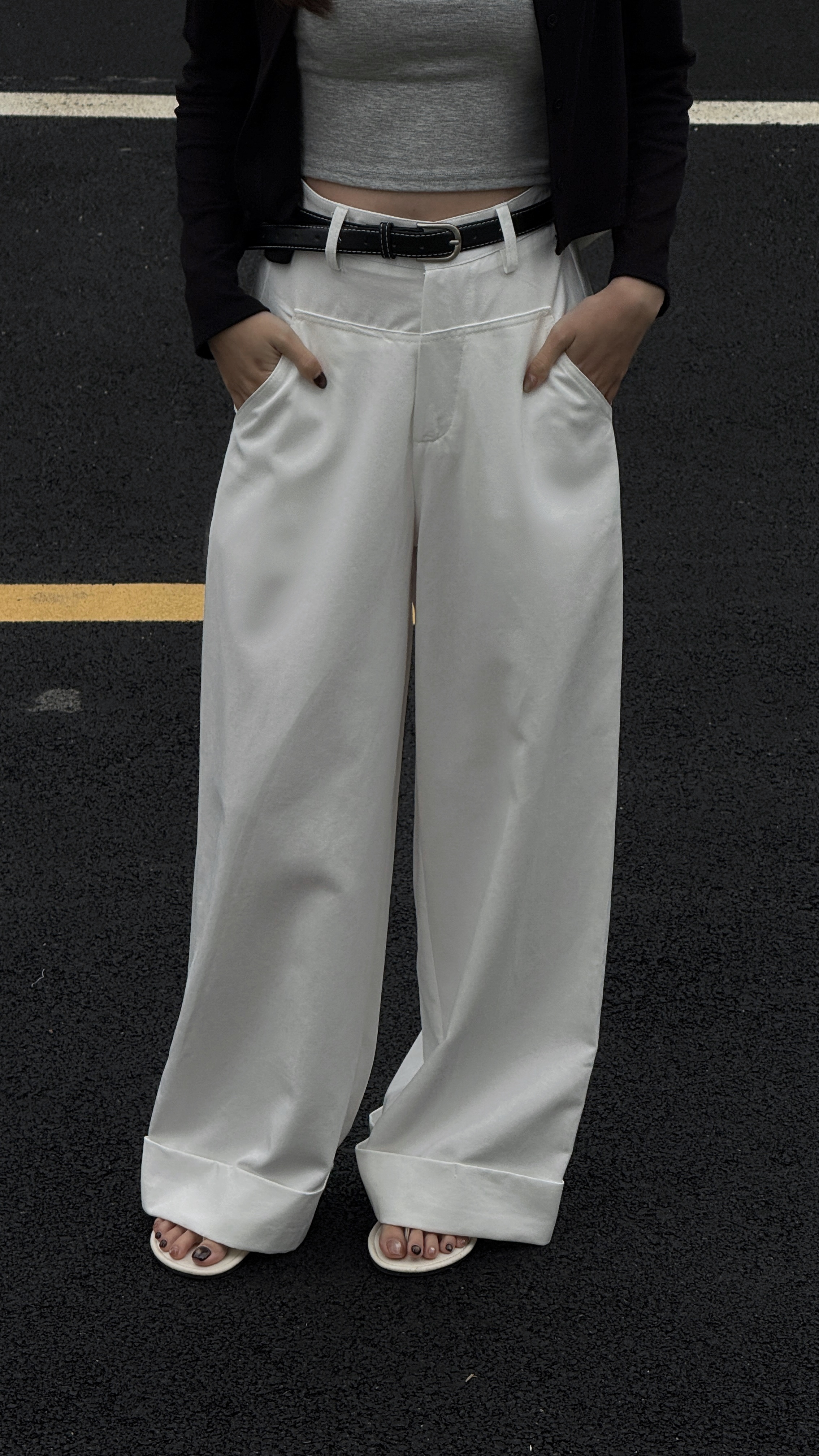 白月光天絲西裝反摺寬褲附皮帶🤍