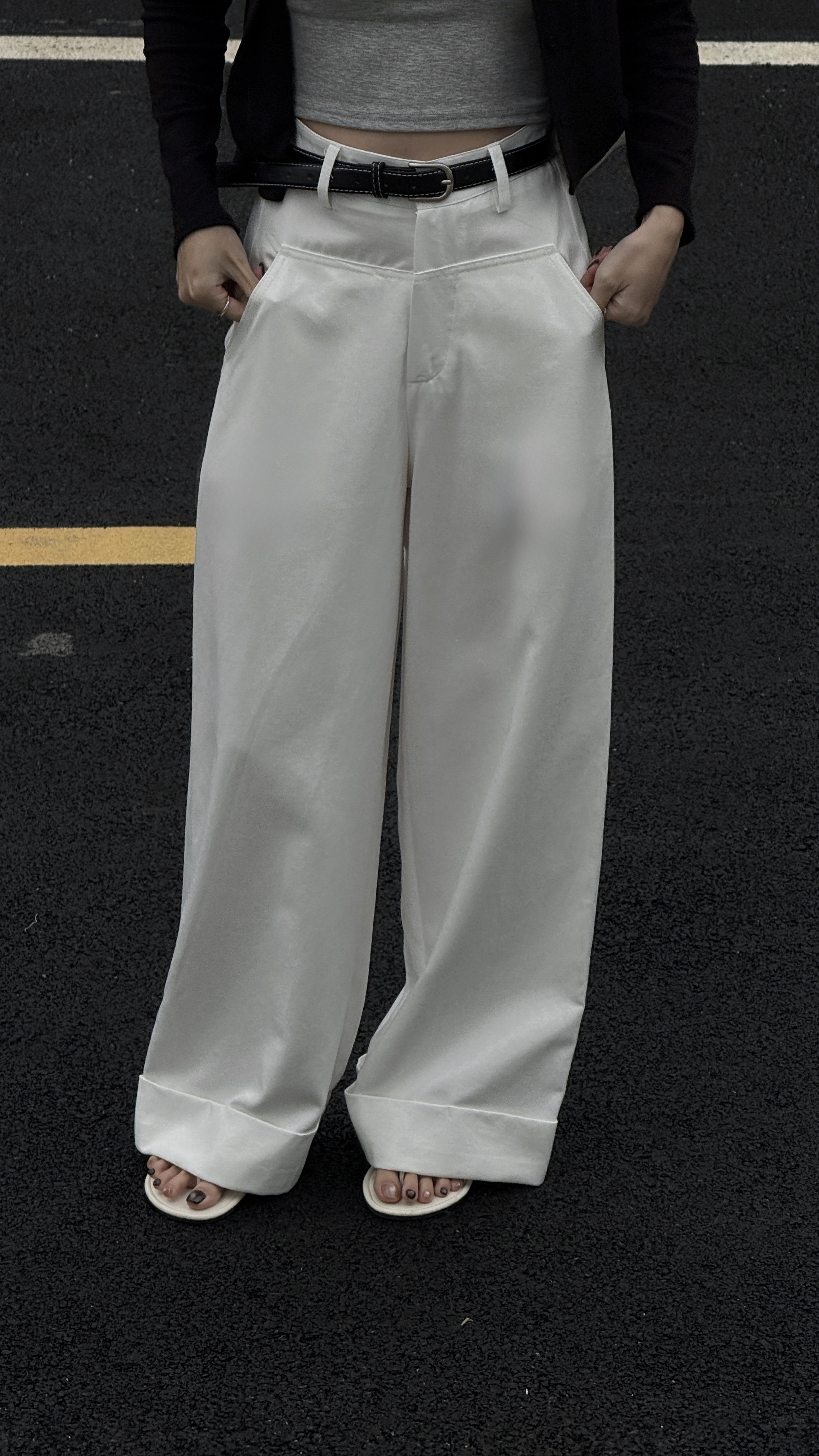 白月光天絲西裝反摺寬褲附皮帶🤍