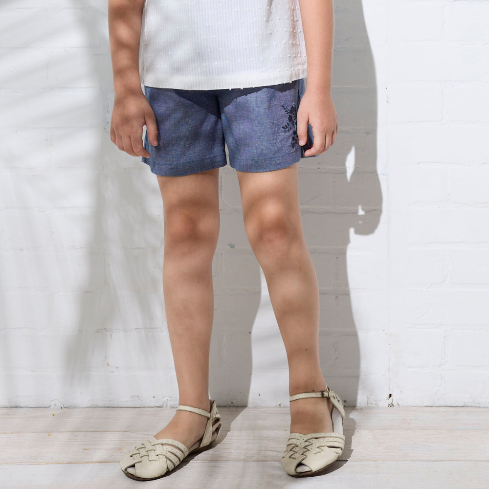 PIPPY 小花刺繡鬆緊彈性棉短褲 藍