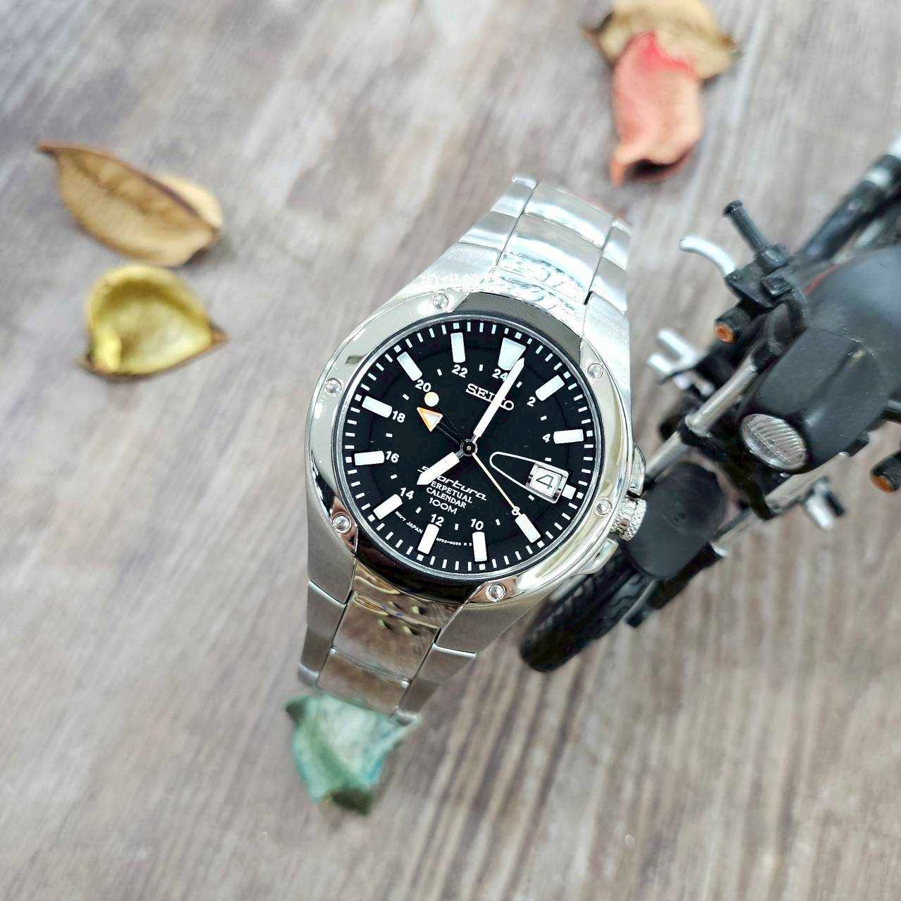 【SEIKO 精工】Sportura石英萬年曆腕錶SLT047P1 39mm 現代鐘錶