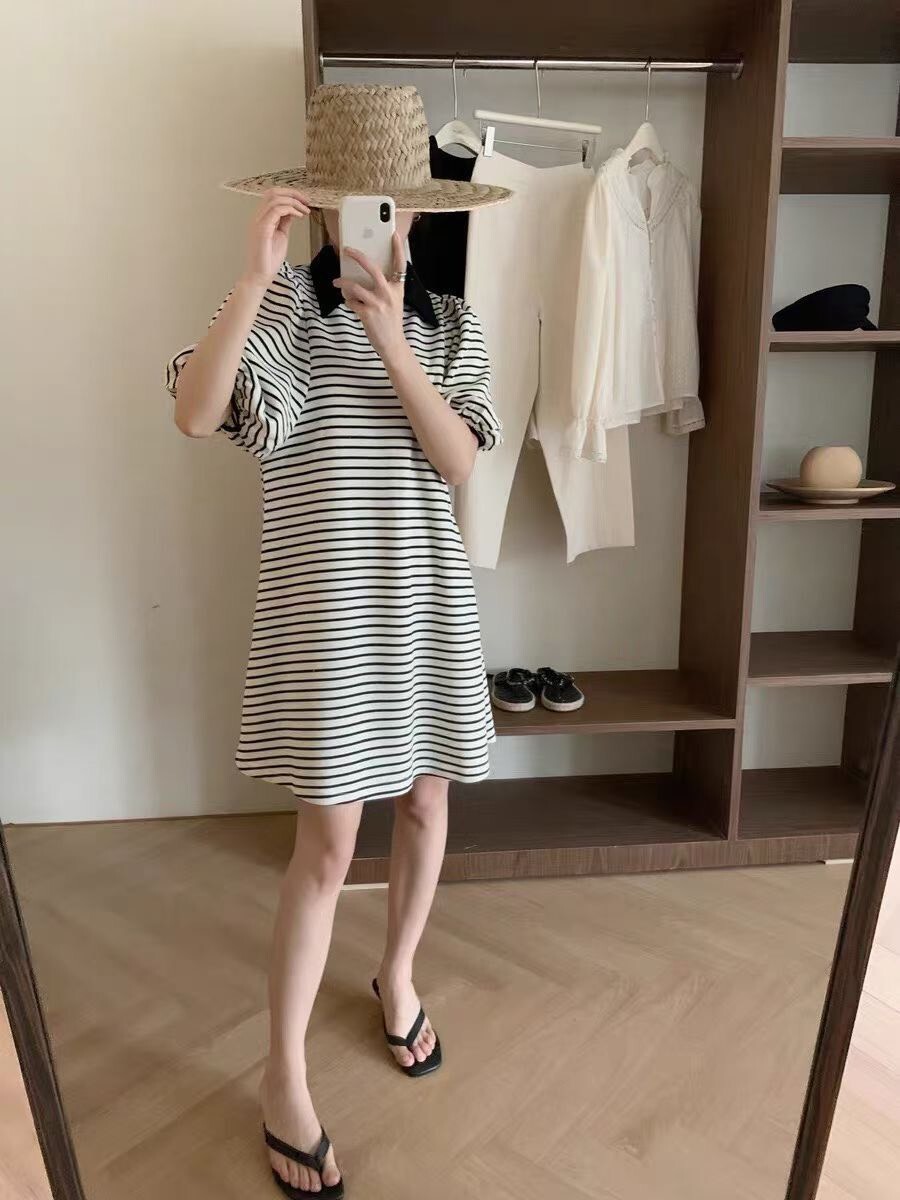 202622-條紋 Polo 領澎袖A字連身裙