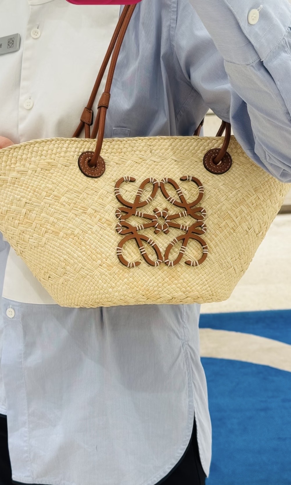 Loewe Anagram Basket 菜籃子 小號 米色拼啡色