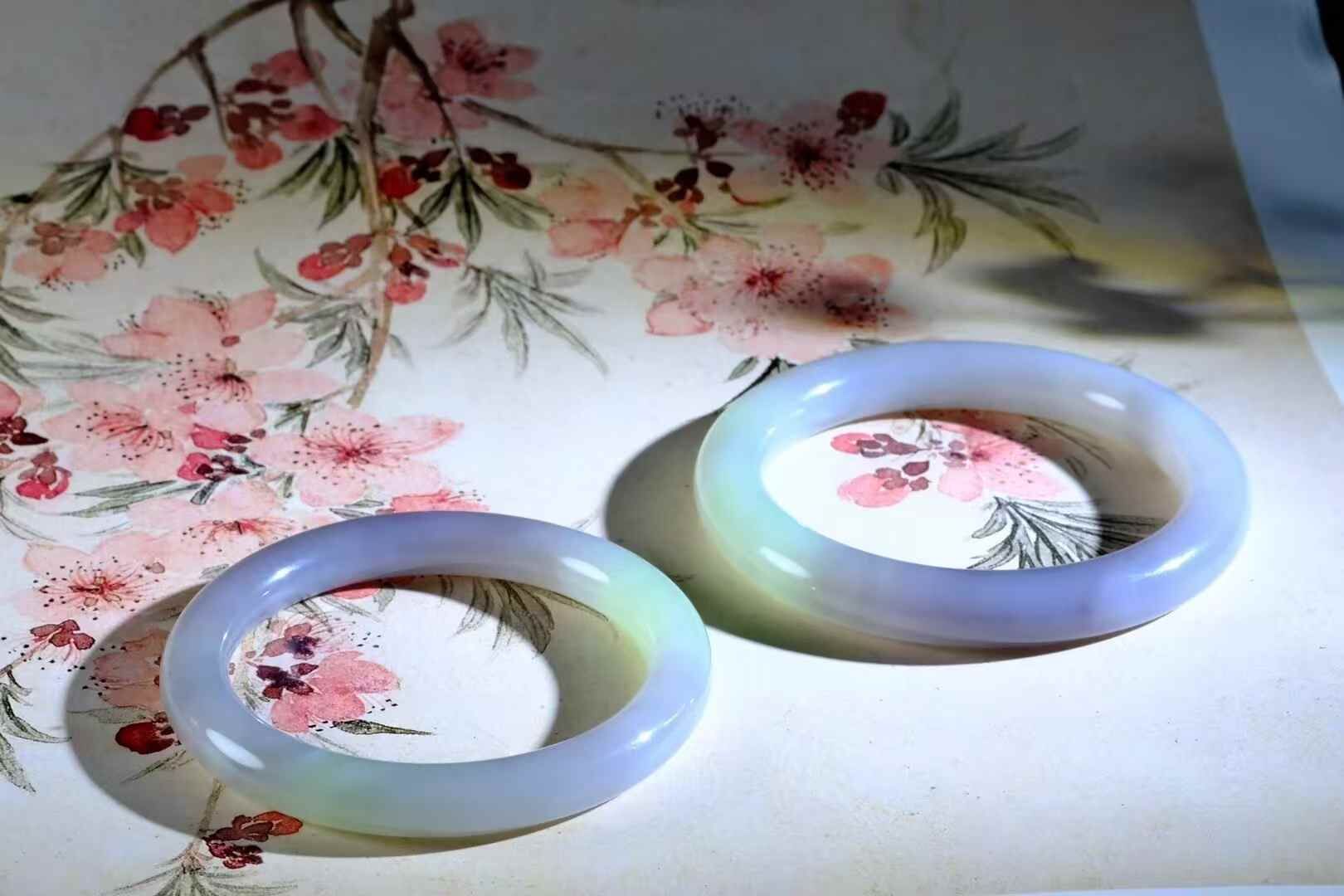 和田玉仙紫俏翠雙色手鐲,天然和田玉軟玉