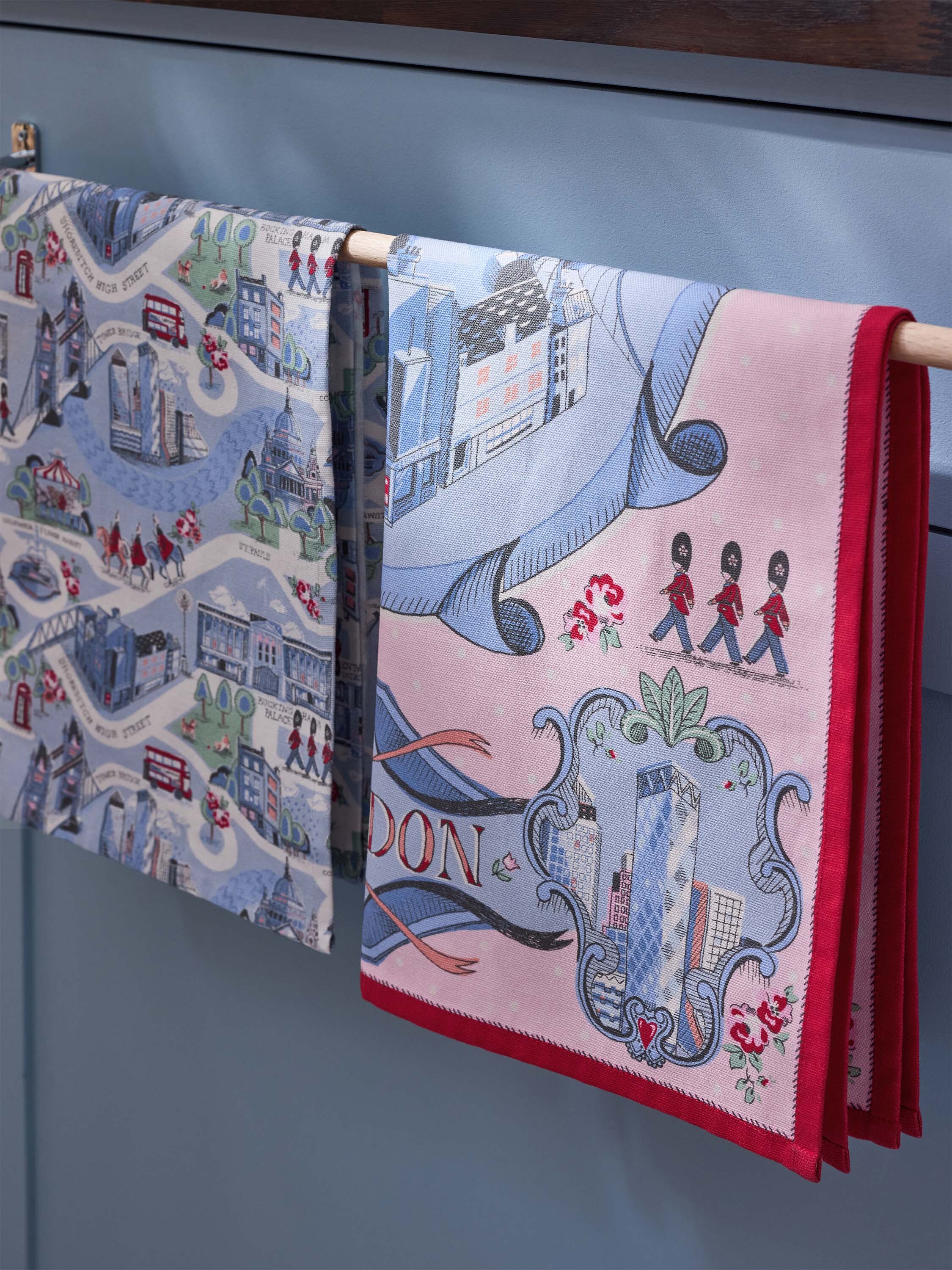 London Town 兩入組品牌茶巾