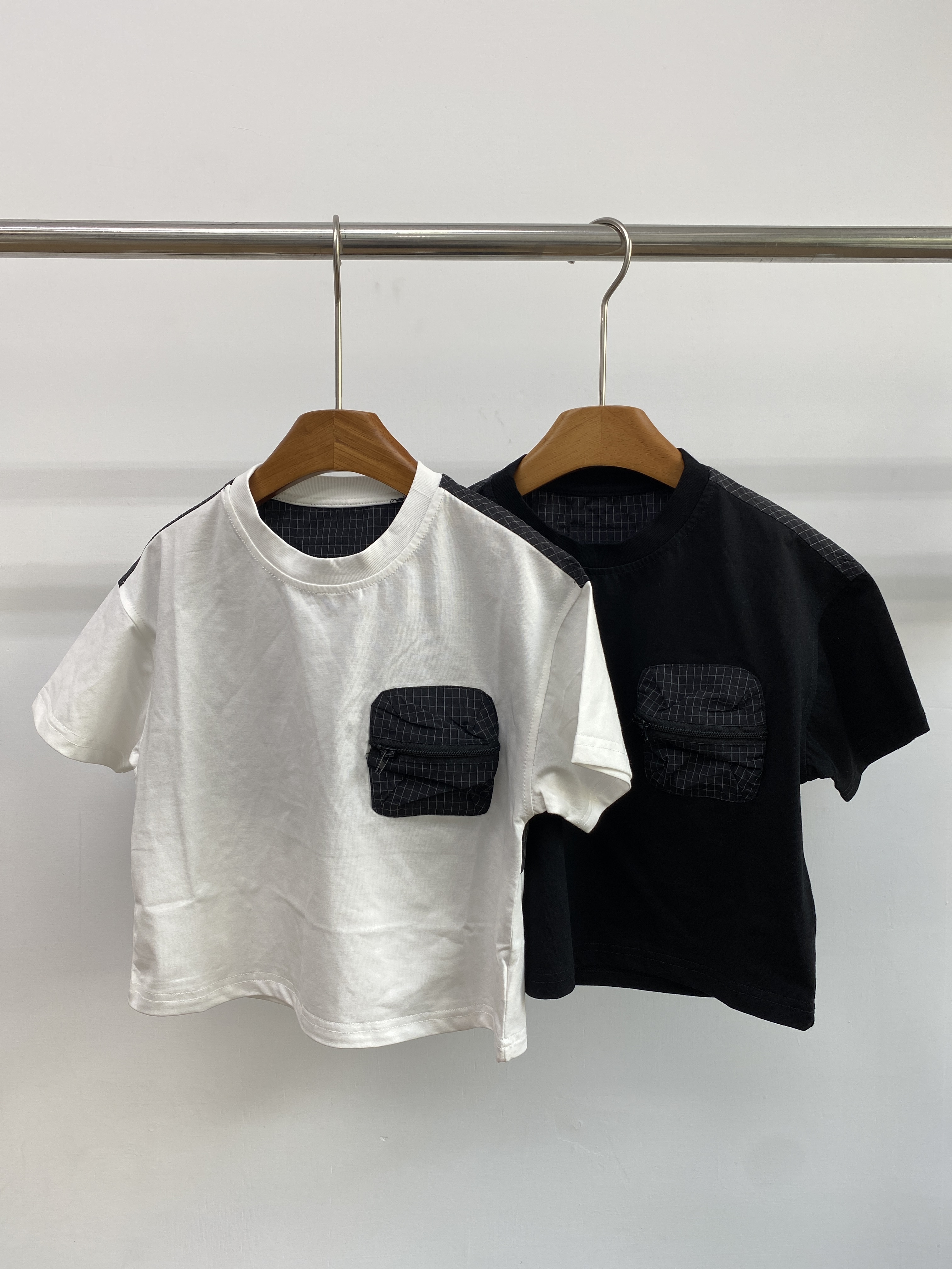 A04494口袋格紋造型拼接上衣