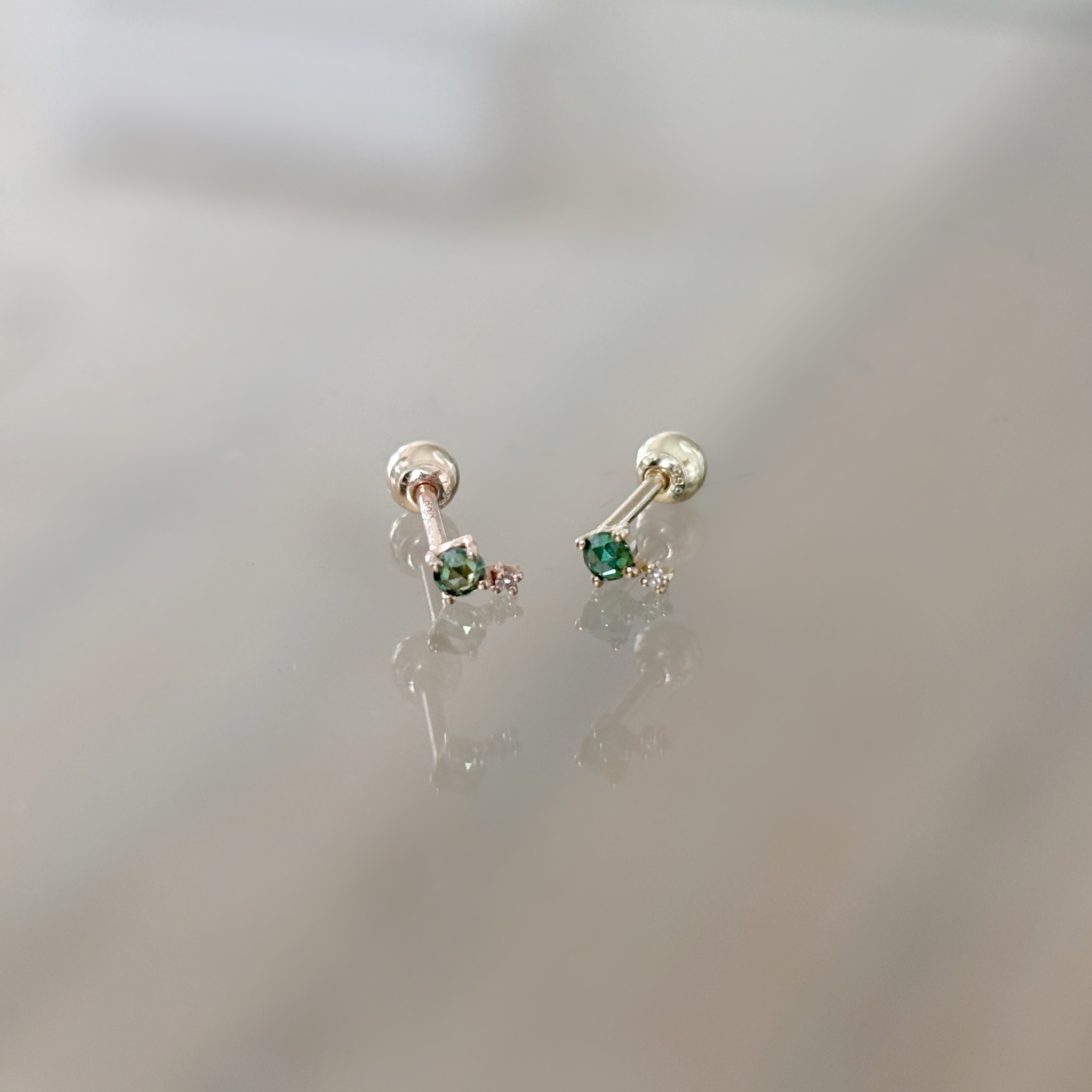 14K玫瑰切割綠白鑽轉珠耳環