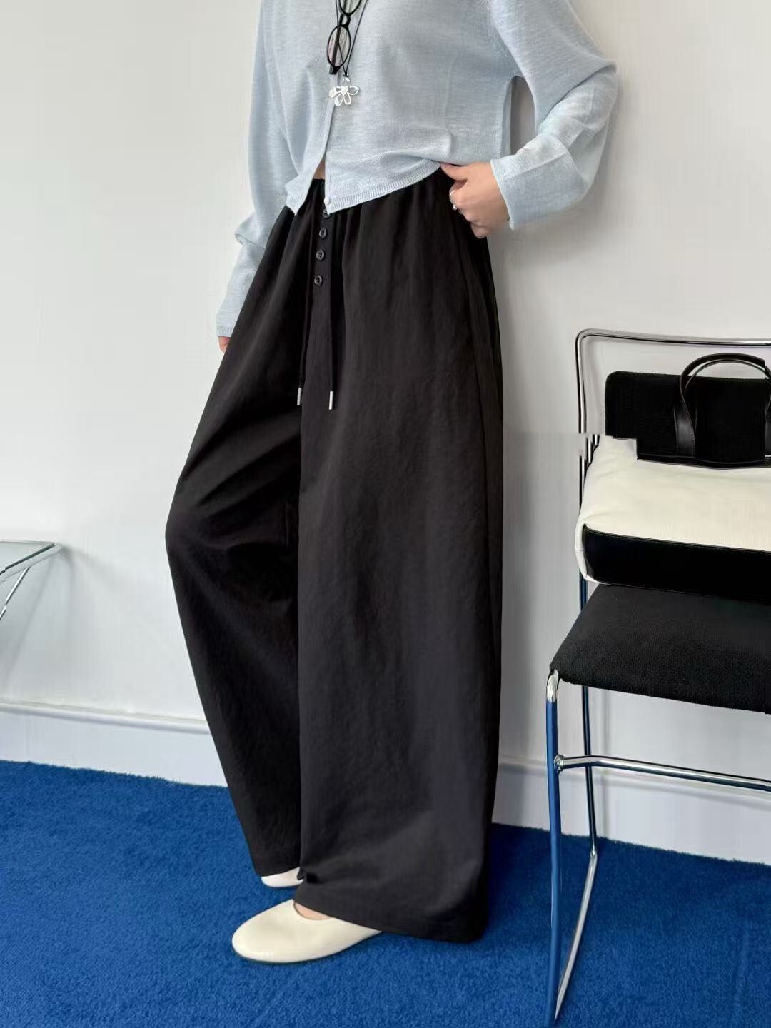 8842-莫蘭迪色抽繩排釦休閒口袋寬褲