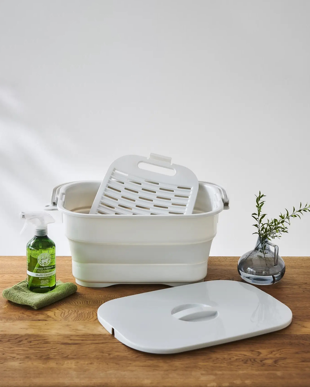 多用途摺疊 洗衣桶16L(附洗衣板) 白色｜伊勢藤 「不參與免運」