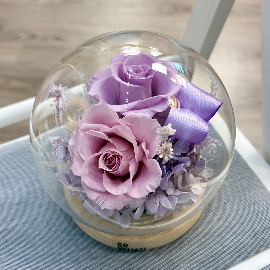 薰衣紫・永生花玻璃盅・日本玫瑰・可宅配（外縣市限本島)