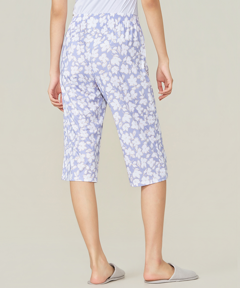 自由空間-旅行印花 永效吸排女七分寬褲 UE0G2426