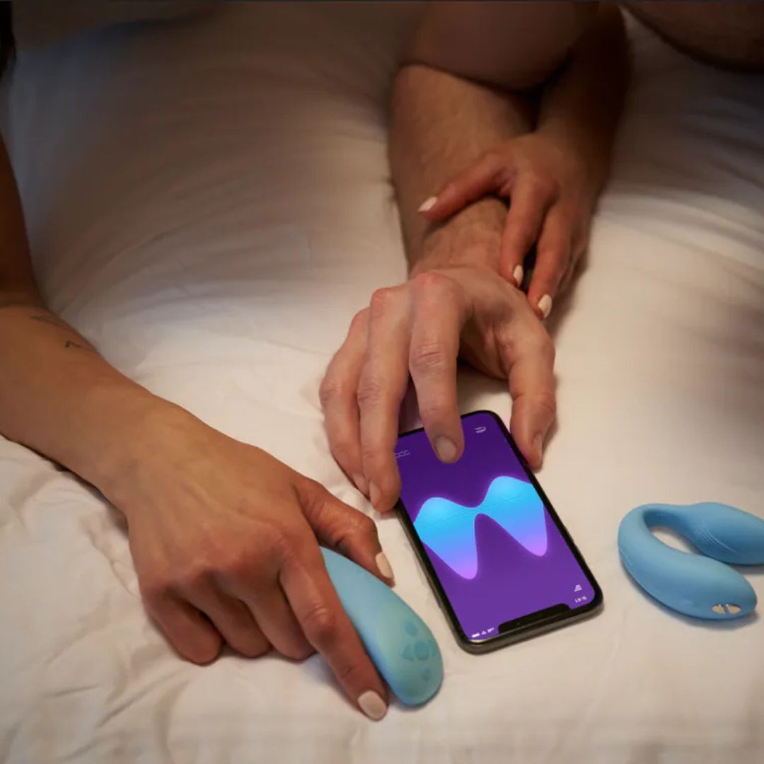 We-Vibe Chorus 手機遙控情侶共震器