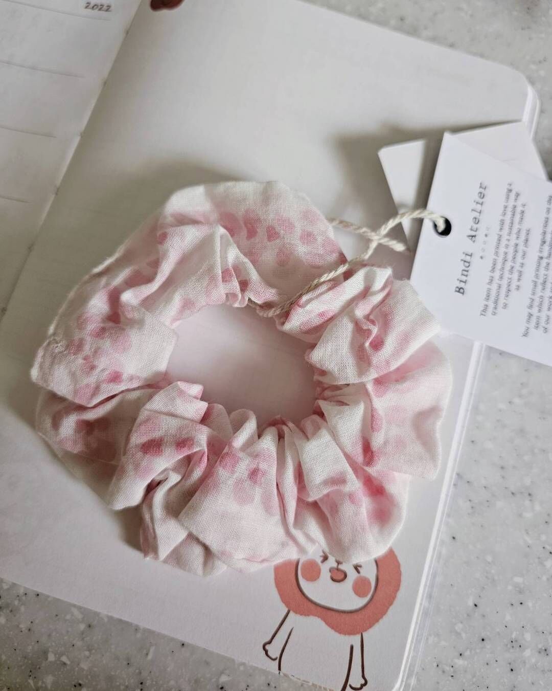 馬蒂腮紅粉 | 大腸圈髮飾