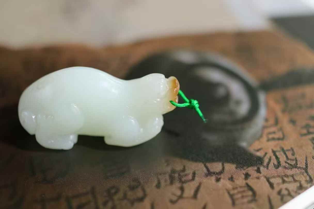 和田玉且末糖白貔貅,天然和田玉軟玉