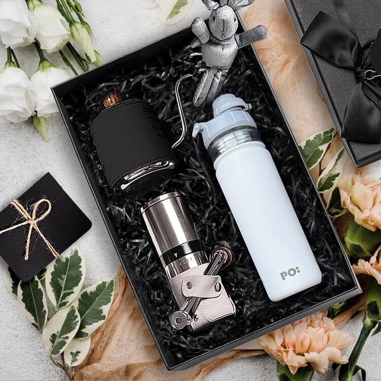 PO: 丹麥手沖咖啡三件禮盒組(手沖壺/咖啡磨2.0/醇泡保溫杯)