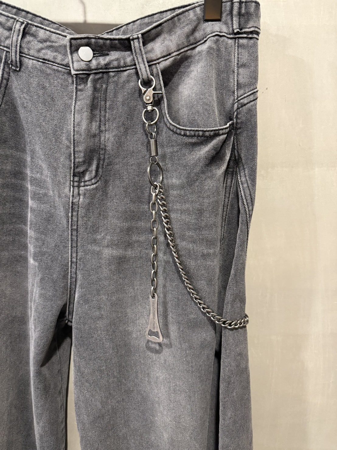 開瓶器造型褲鍊