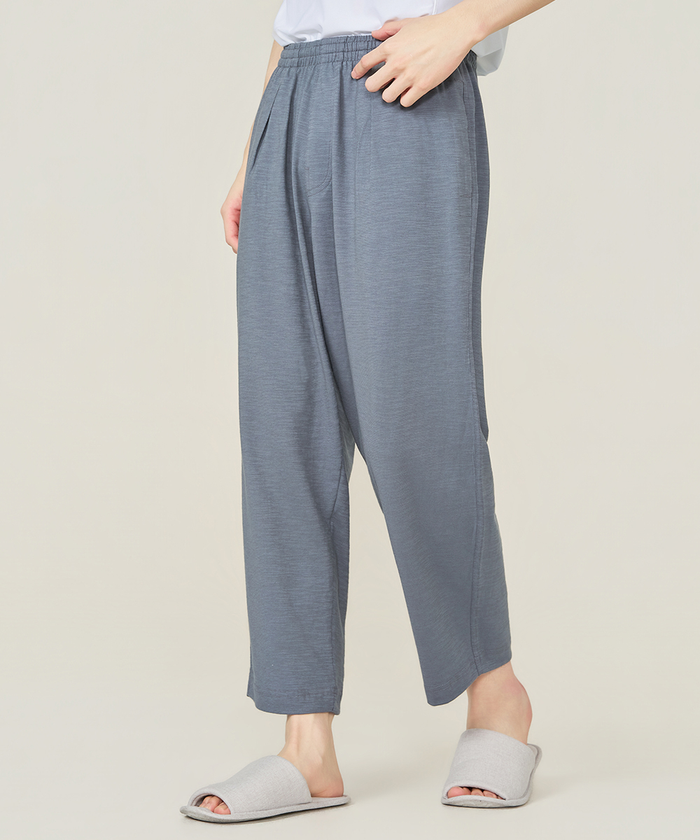 自由空間-FLOWING 竹節棉男休閒長褲 UE158226