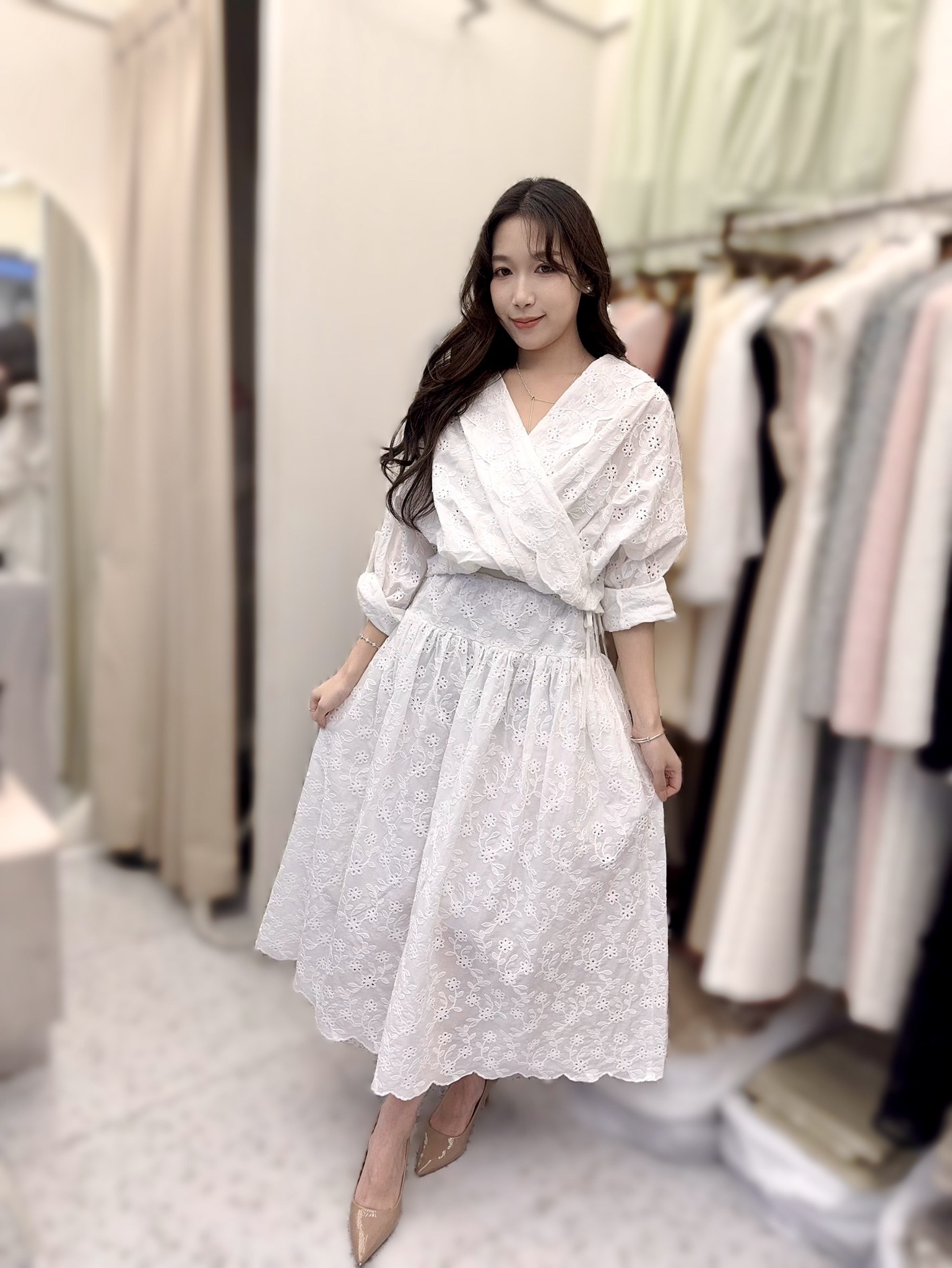 CT02 （一套 )胸  56  長17-23 / 腰24-31  HIP 62 長34  $1099 (一口價)