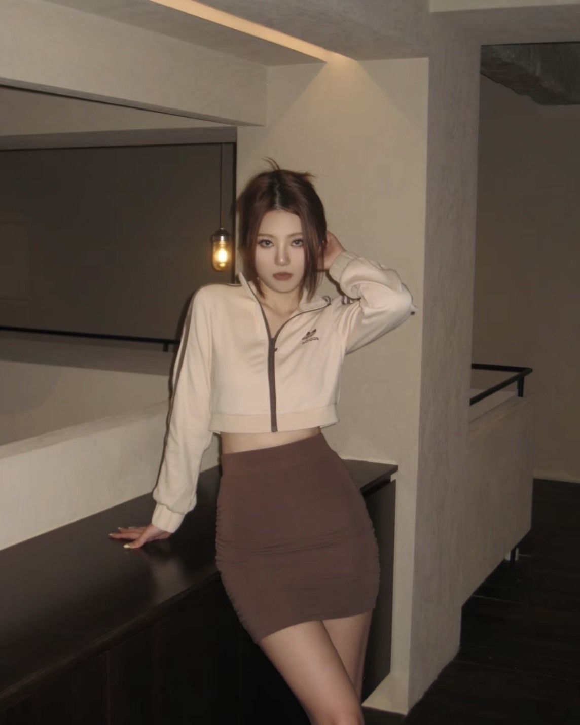 【預購】ADIDAS ORIGINALS 短版外套 米色 IP3005