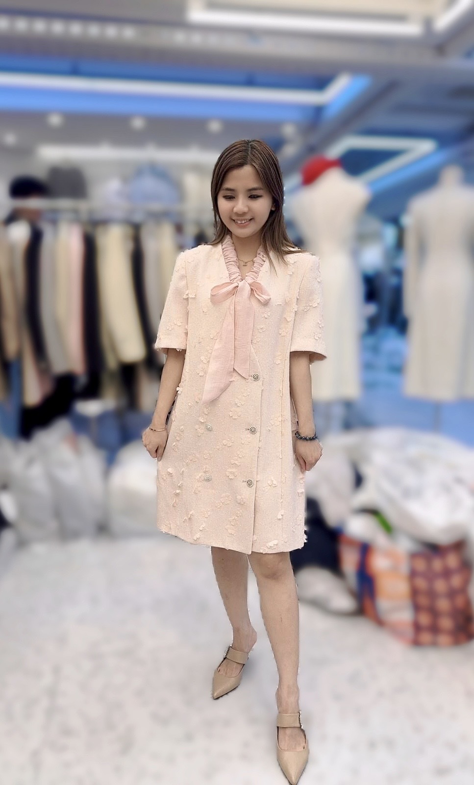 CT18  胸 42 腰 41 hip 42 長33.5  $999 (一口價)