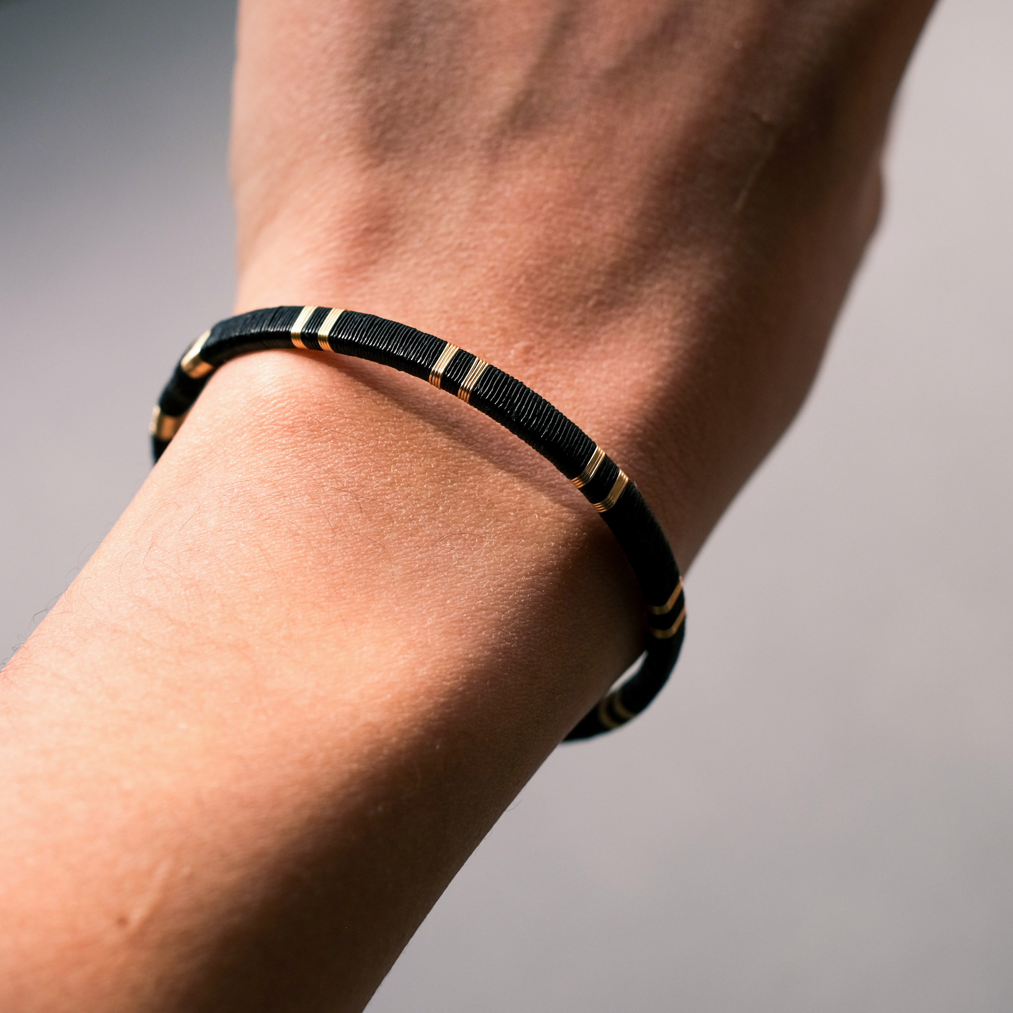 Werregue編織銅手環｜黑金｜哥倫比亞