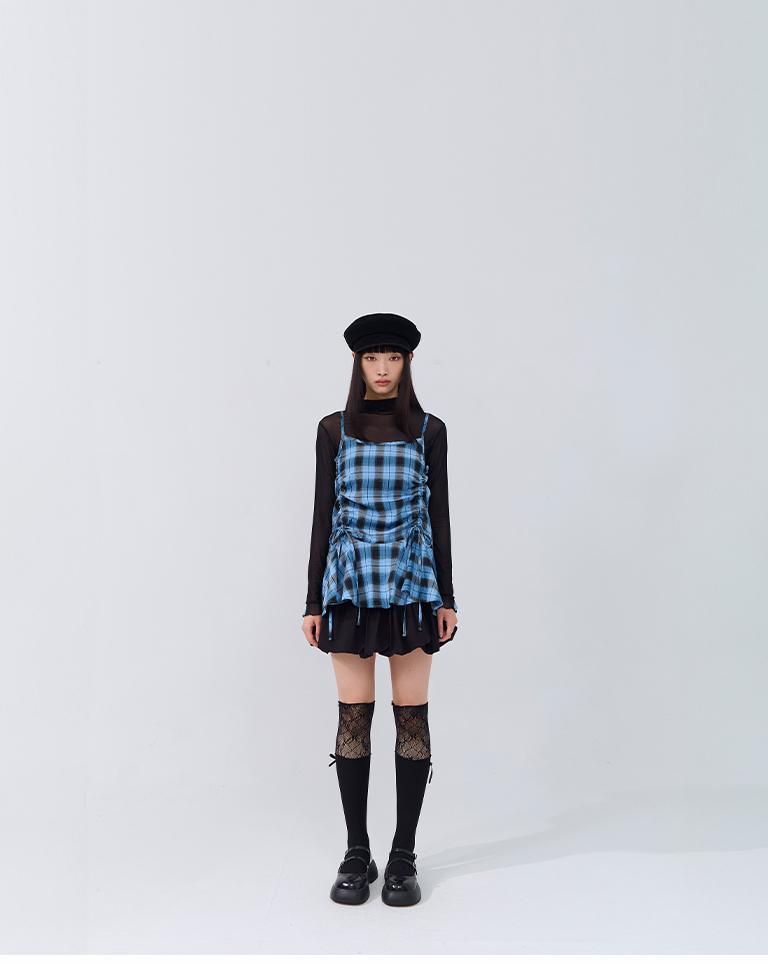 蕾丝镂空木耳拼接长筒袜 两色售【07110614】现+预