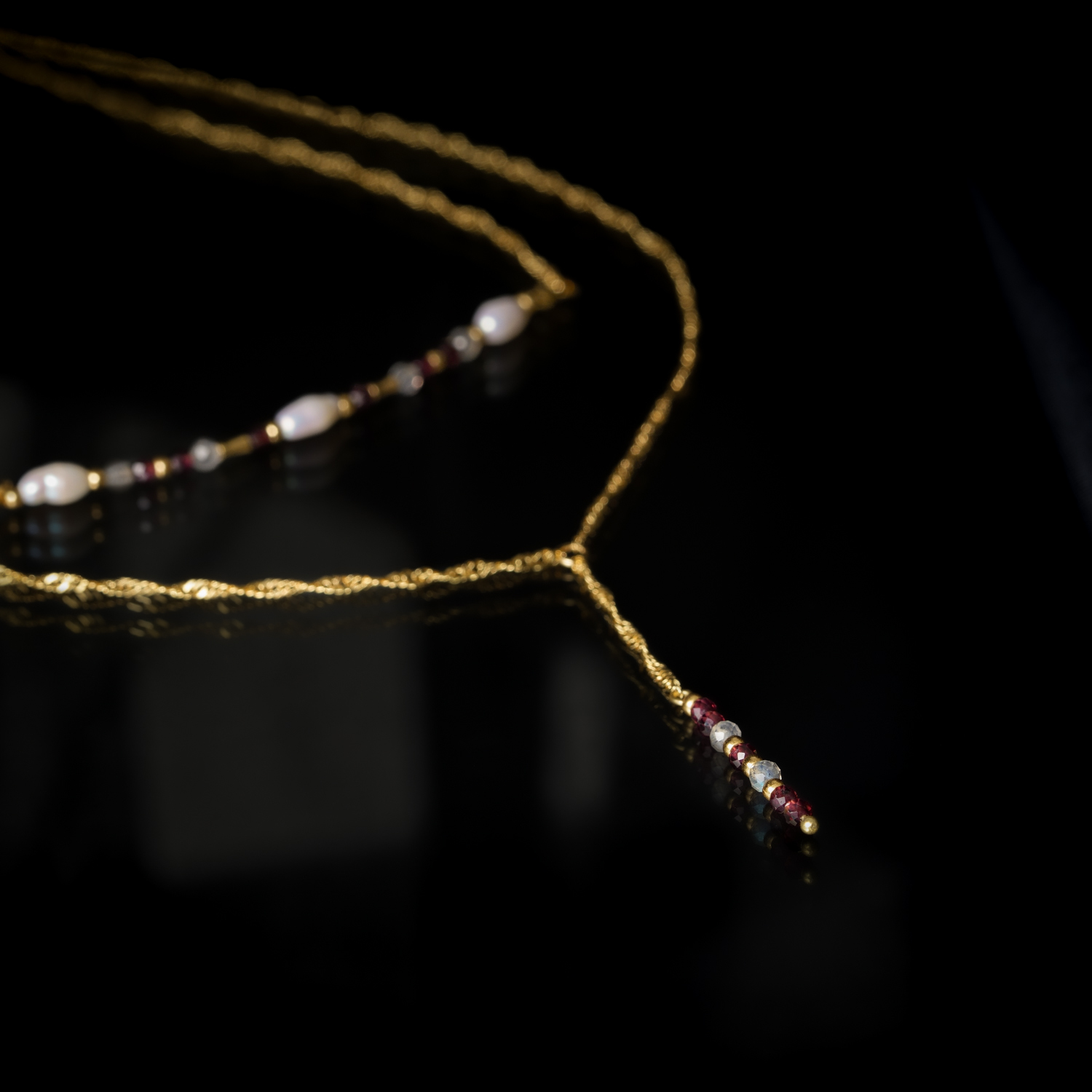 野太美｜珍珠拉長石紅石榴銅鍍18k真金Y型項鍊 N0074-1