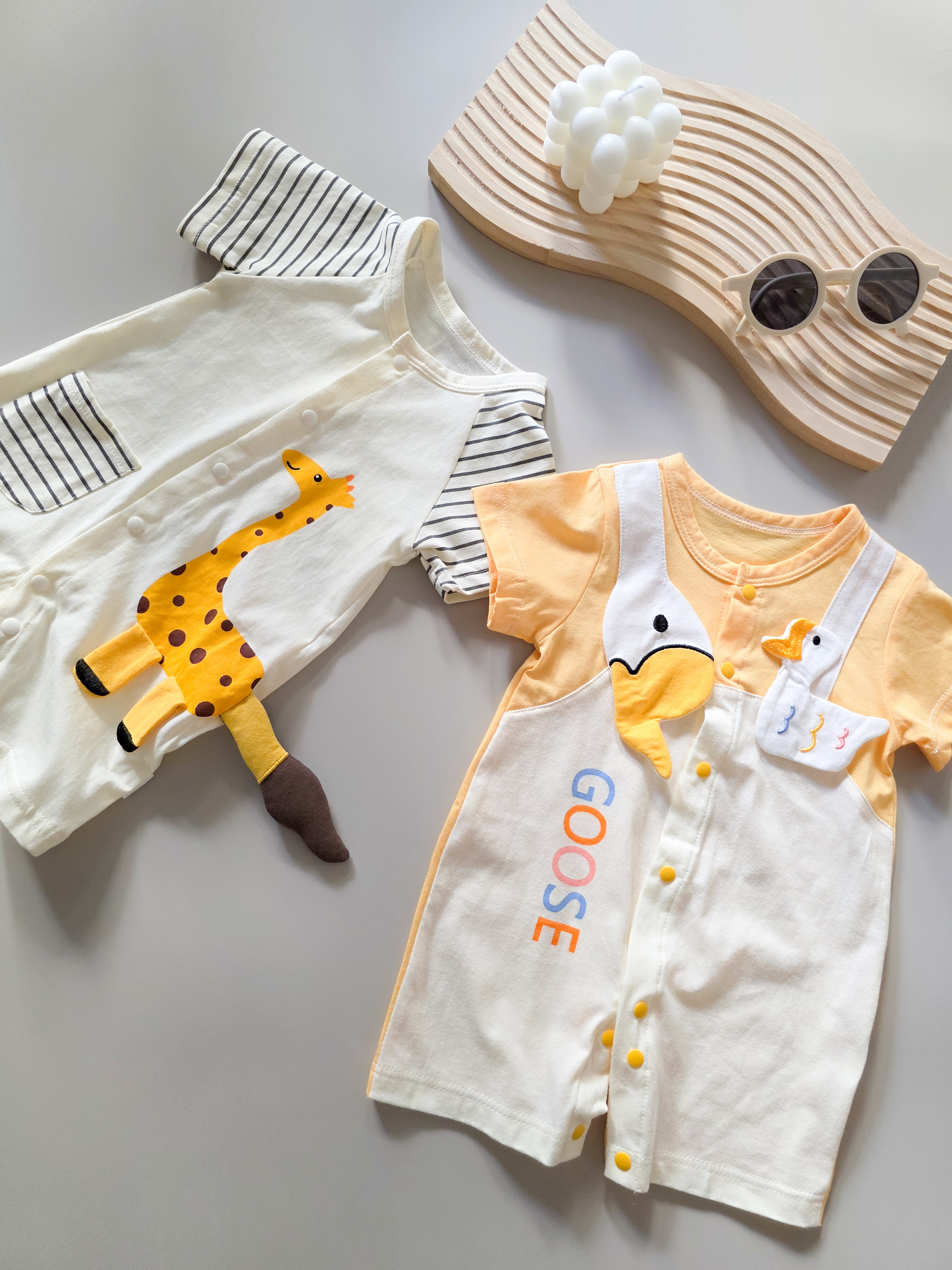 長頸鹿 短袖連身衣