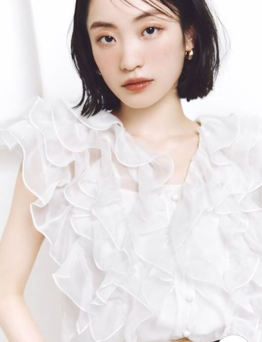 [預購] SNIDEL 無袖荷葉邊襯衫上衣