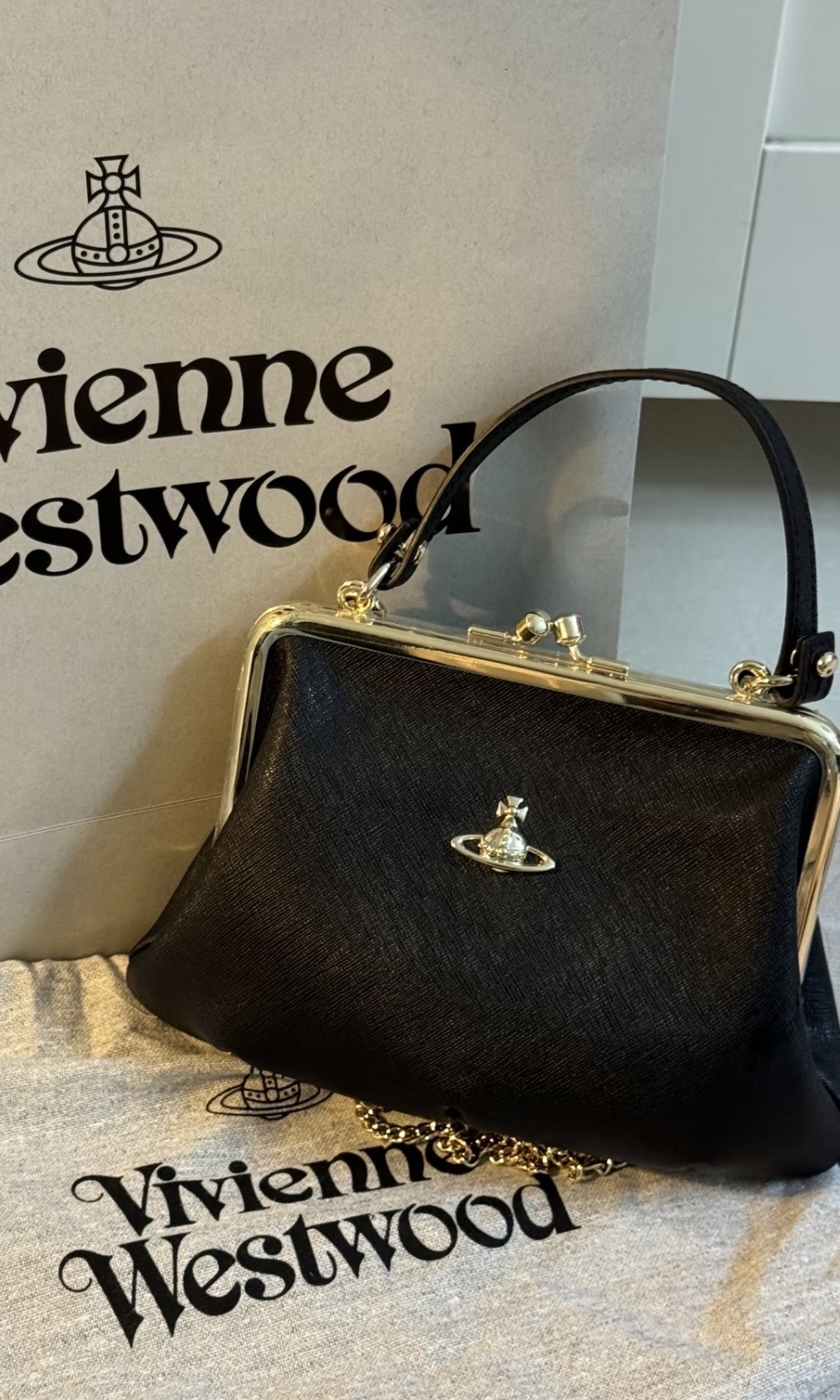 Vivienne Westwood餃子包 黑金色