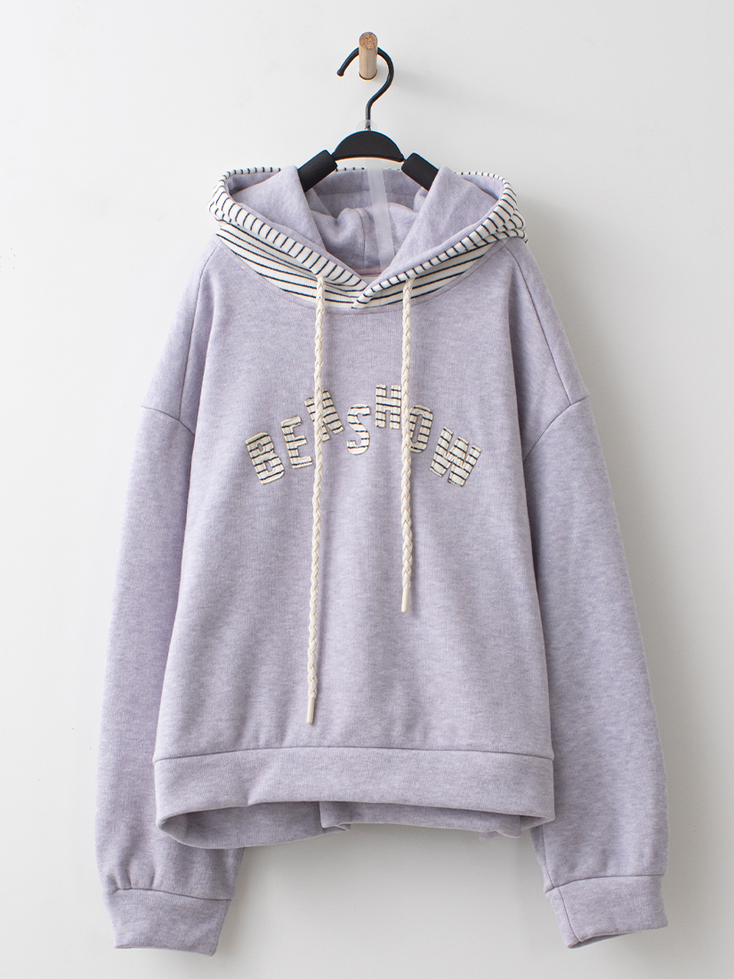 溫暖內絨毛刺繡字母條紋連帽上衣