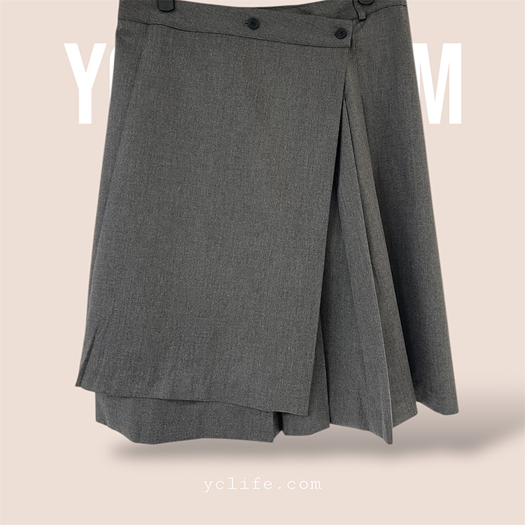 不對稱設計百褶短裙