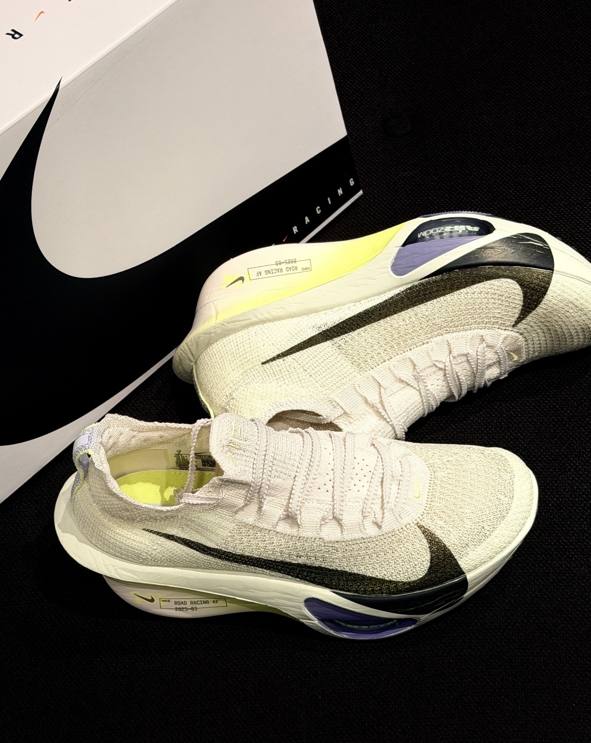 男鞋 NIKE AIR ZOOM ALPHAFLY NEXT% 3 綠白 碳纖維 輕盈 緩震 透氣 慢跑 運動鞋【FD8311-002】