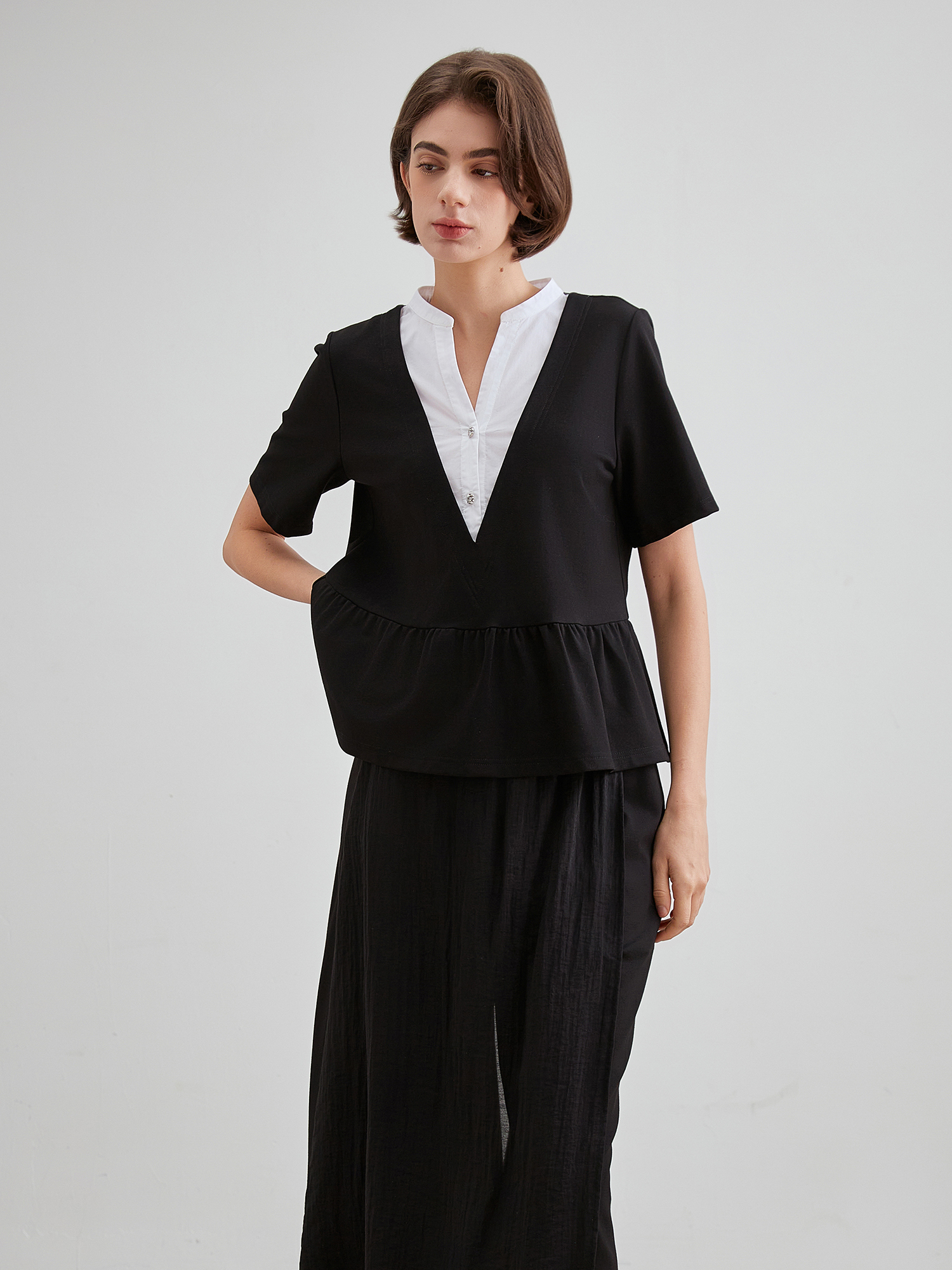 mi-tu 拼色V領上衣