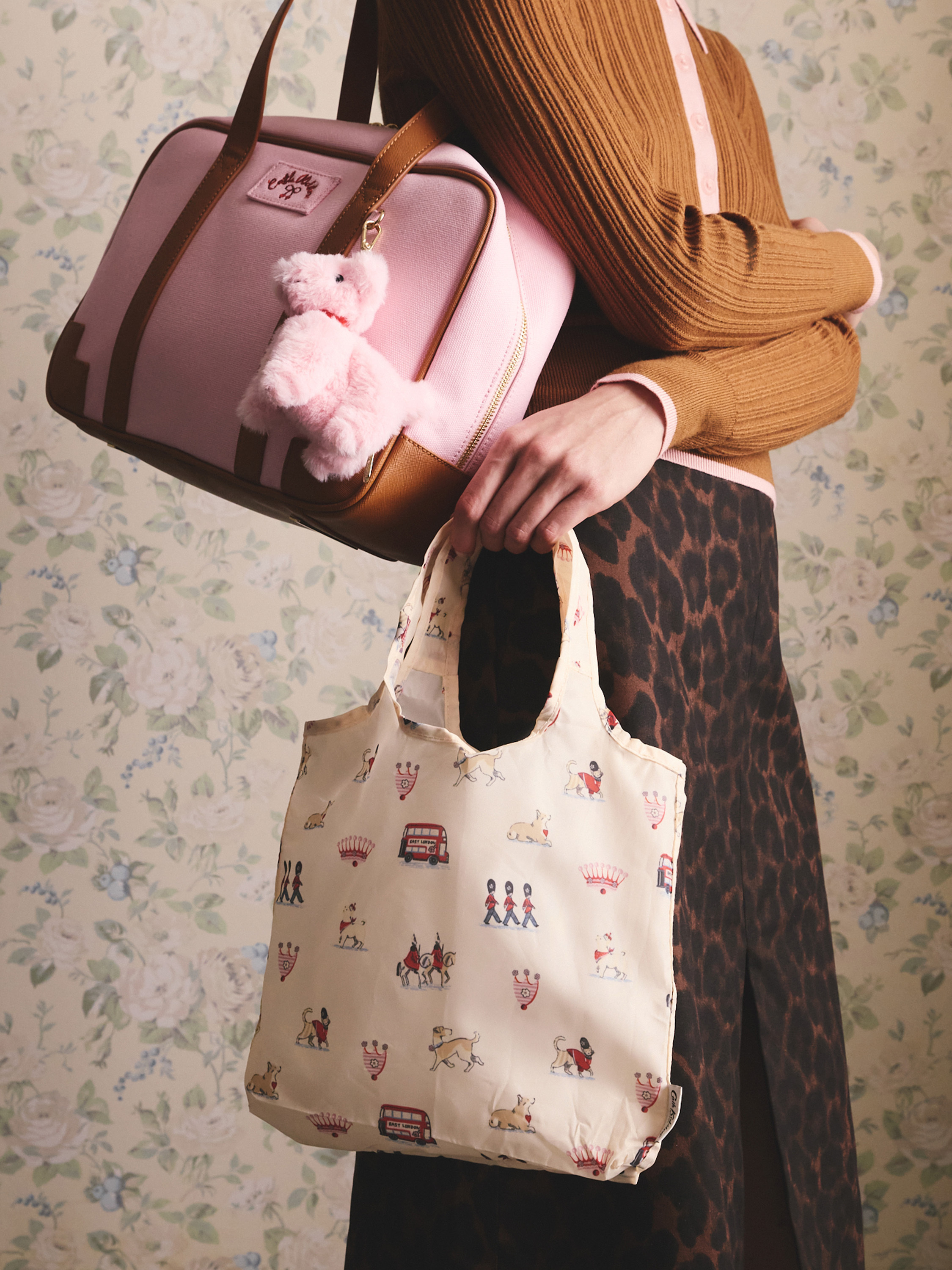 Stanley In London 絨毛狗狗兩用迷你購物袋吊飾