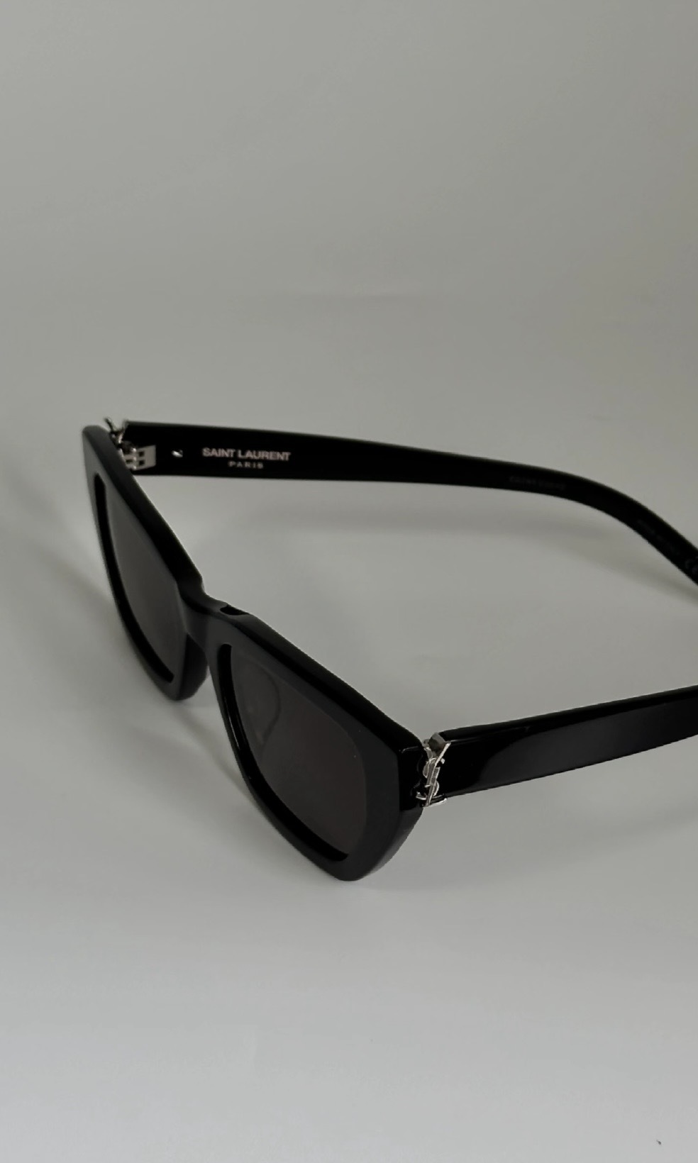 YSL Logo標誌太陽眼鏡 黑色