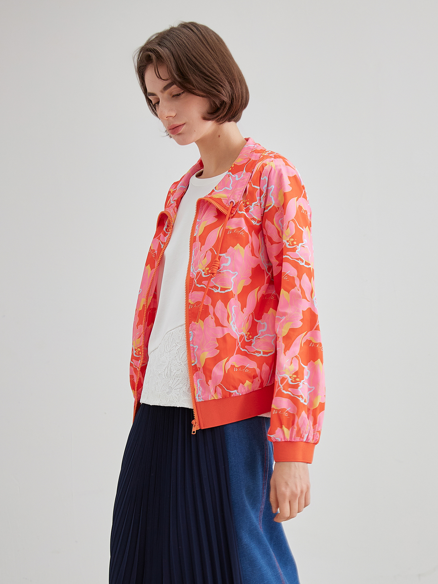 mi-tu原創印花風衣外套