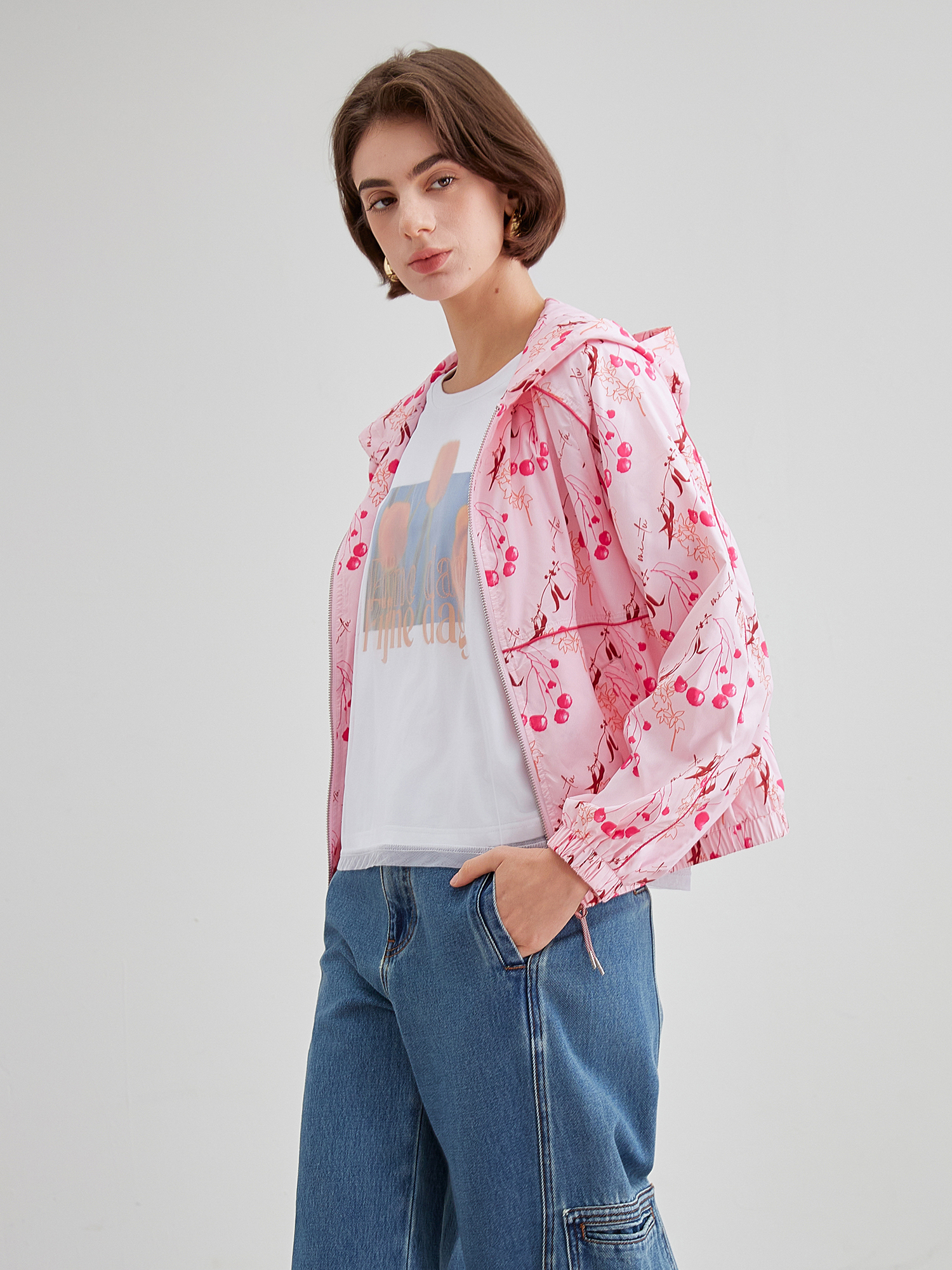 mi-tu 車厘子印花防風外套