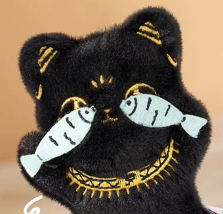 大英博物館｜巴斯特系列館｜可愛萌貓摸魚毛絨香氛掛件