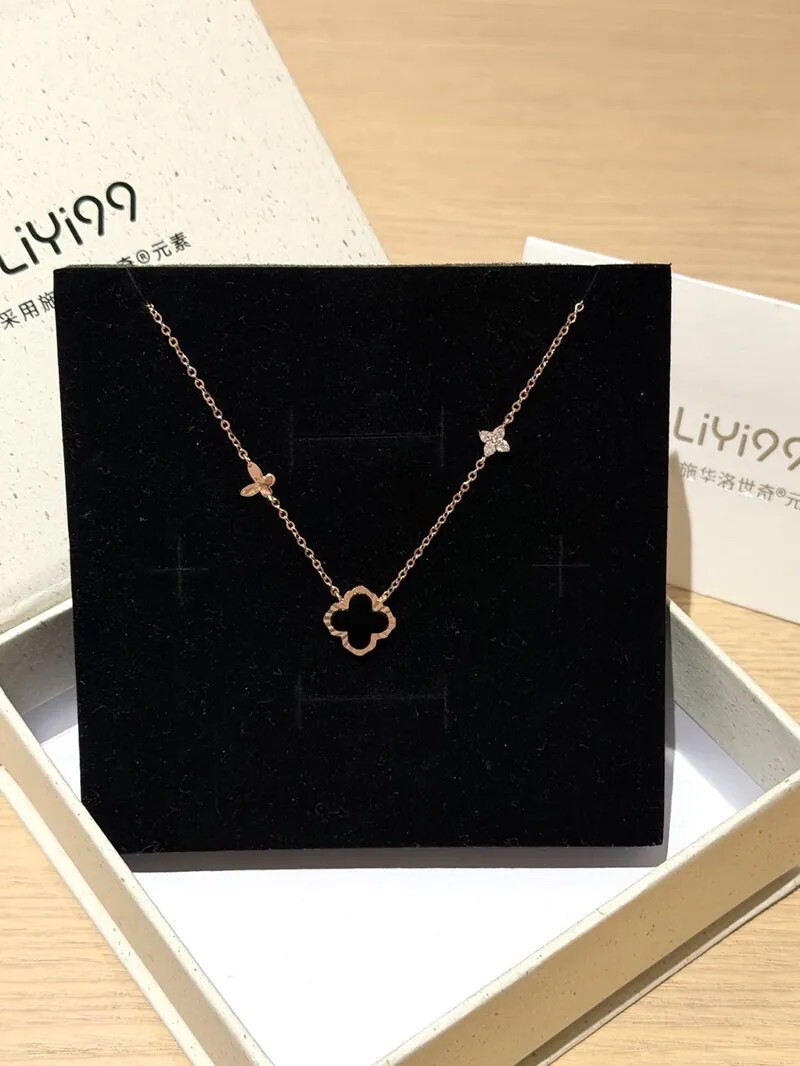 LIYI99 施華洛世奇鑽石 四葉草 項鍊