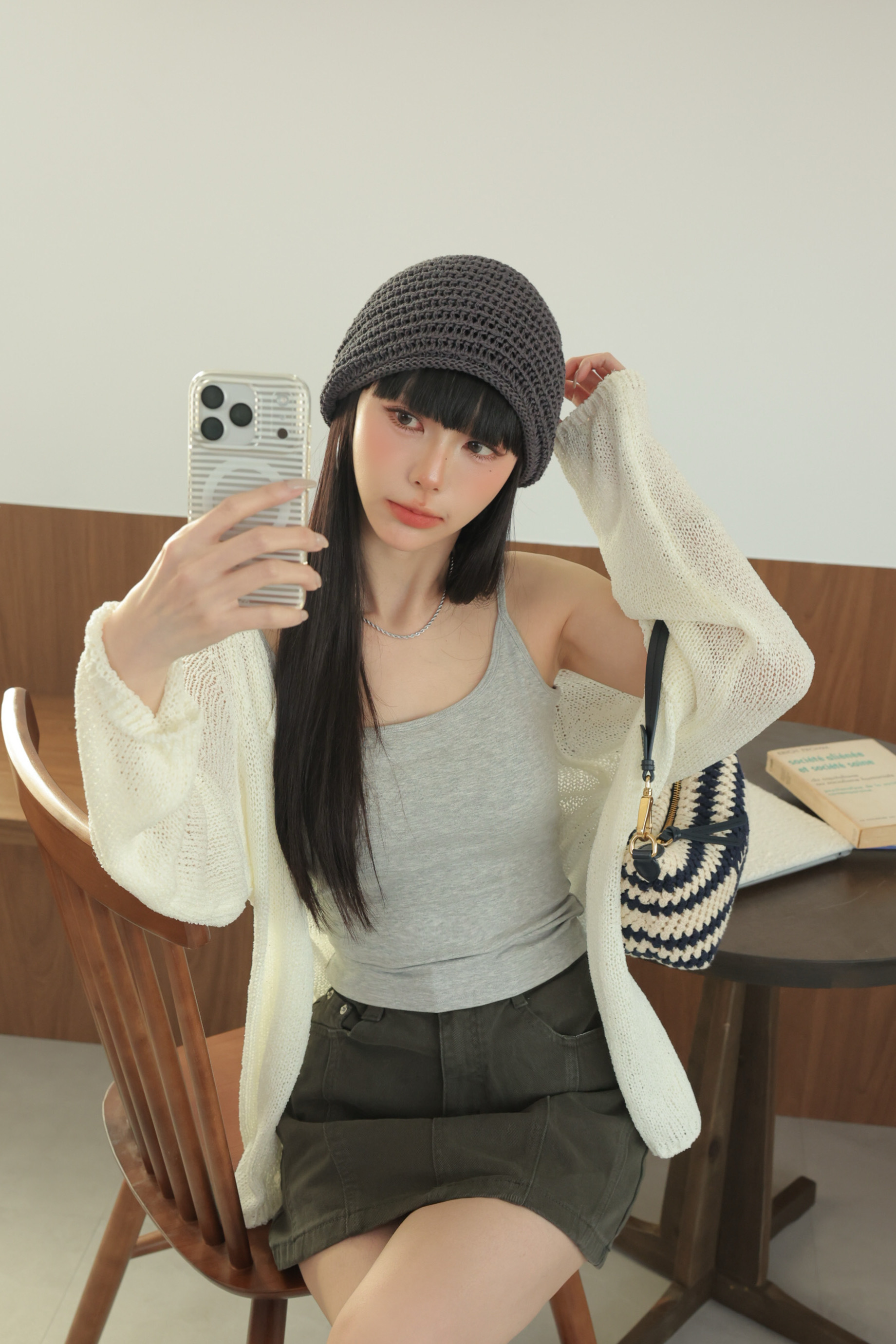 必須包色的細肩Bratop HA57