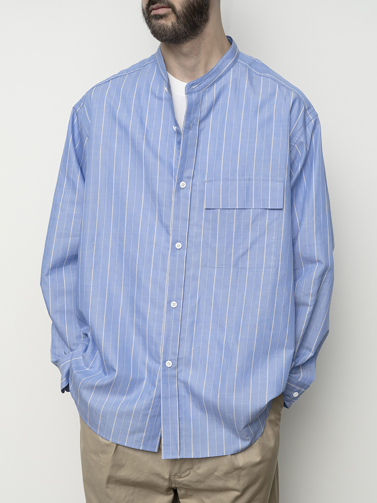 Still By Hand Cotton/Ramie Band Collar Shirt Blue Strip