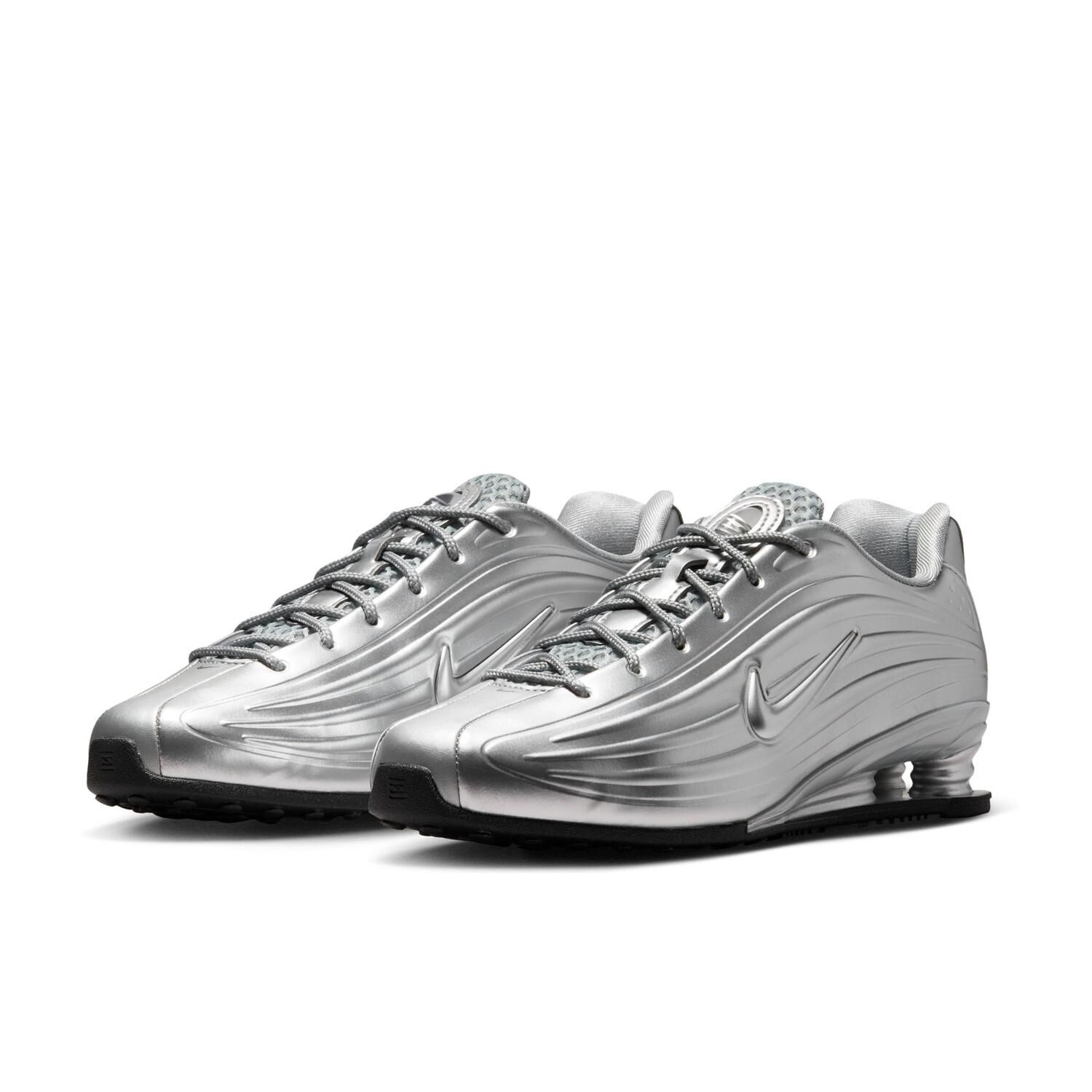 Nike Shox Z 日本新款 太空銀 銀色 金屬銀 流線型 復古 彈簧 薄底鞋 IO7843-002