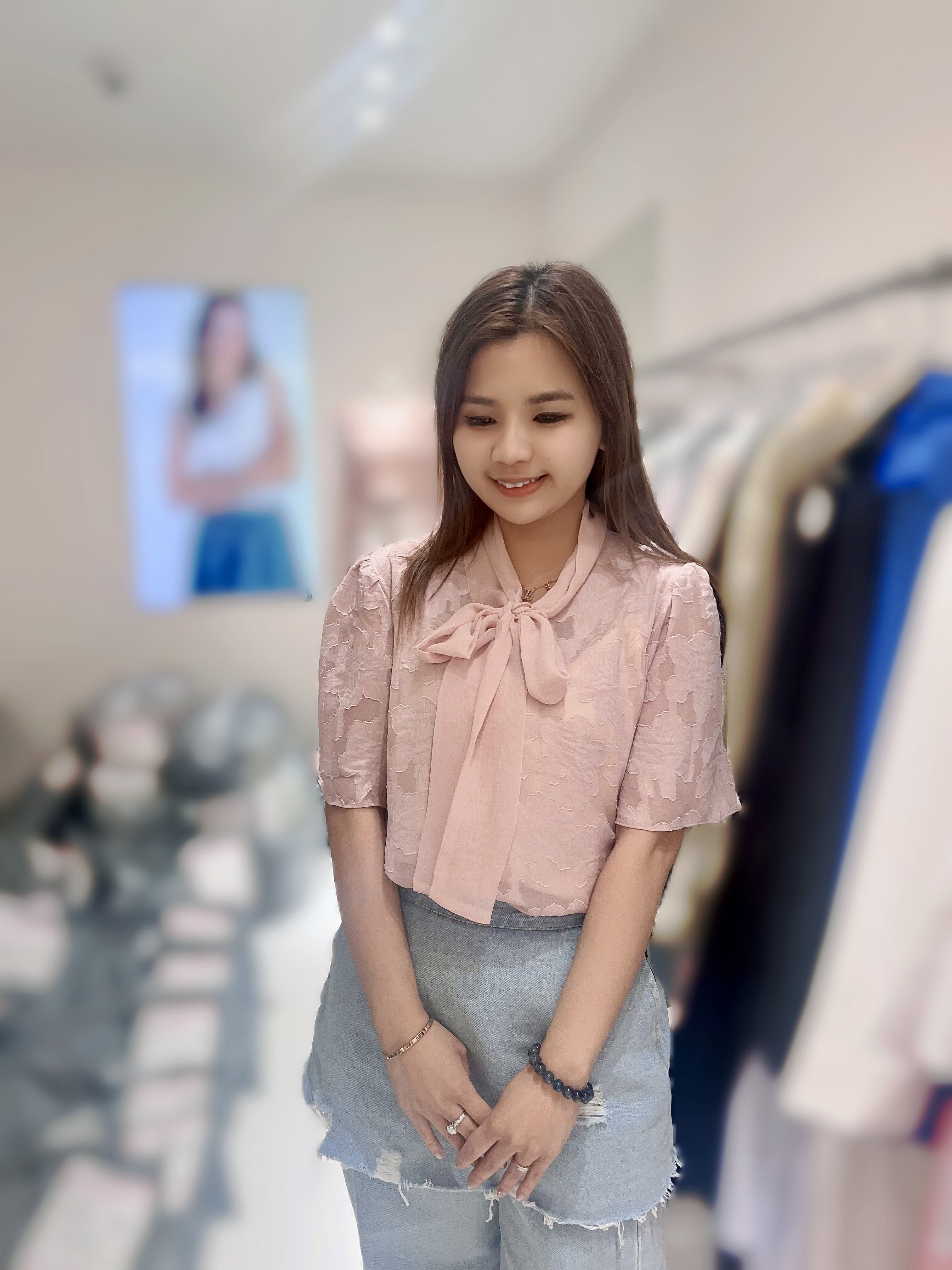 FC01 胸42 長22 $529 (一口價)